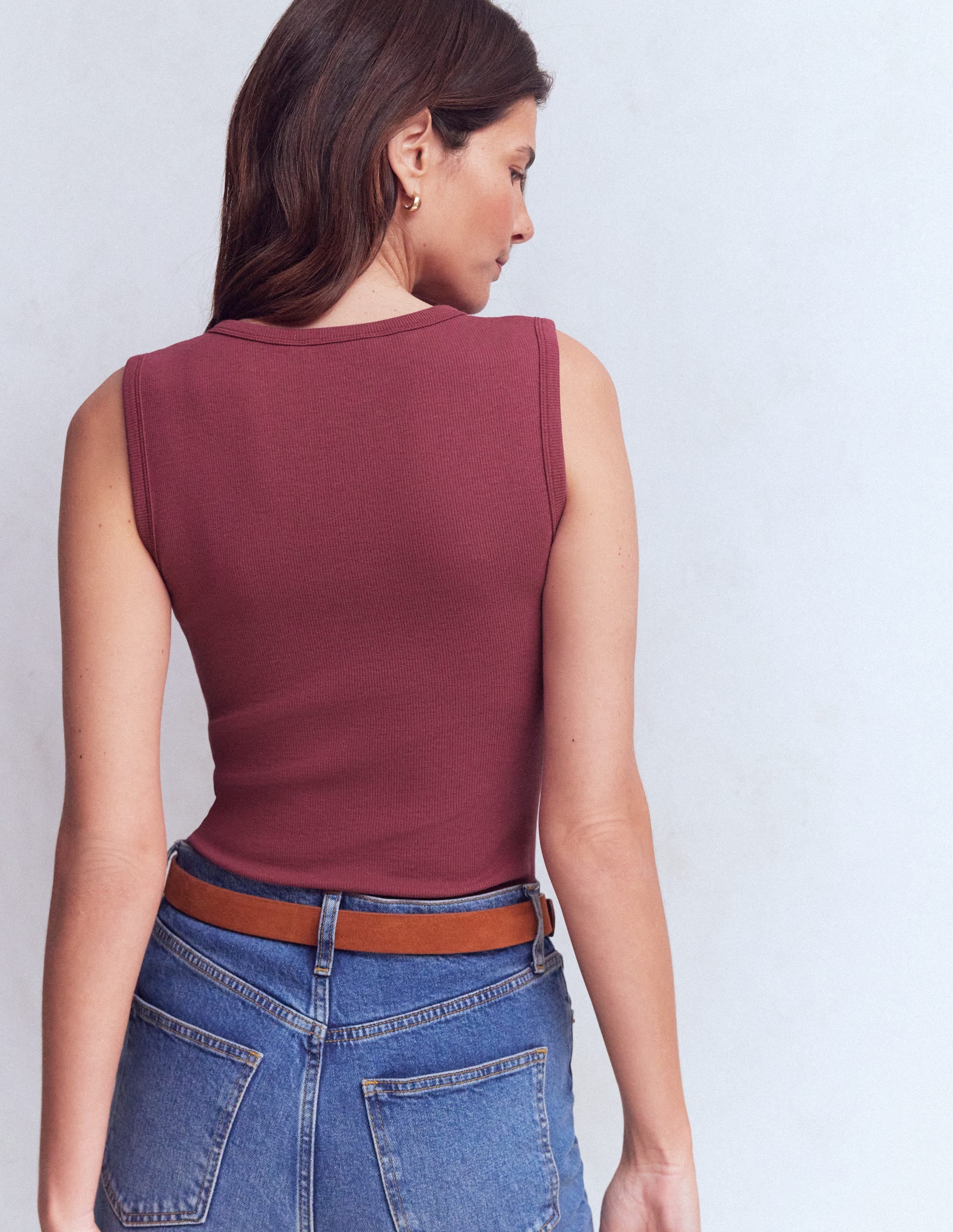 Crew Neck Henley Vest-Maroon - Image 3