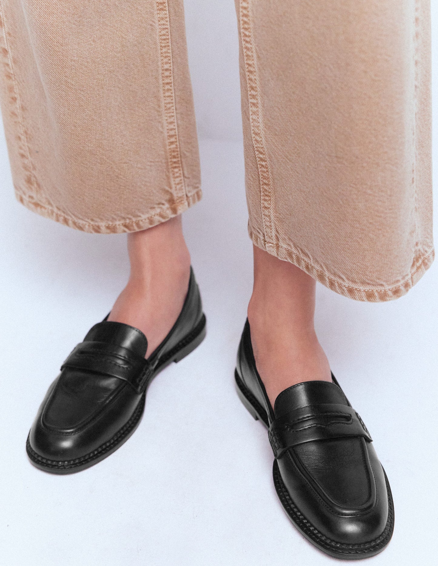 Nya Penny Loafers-Black