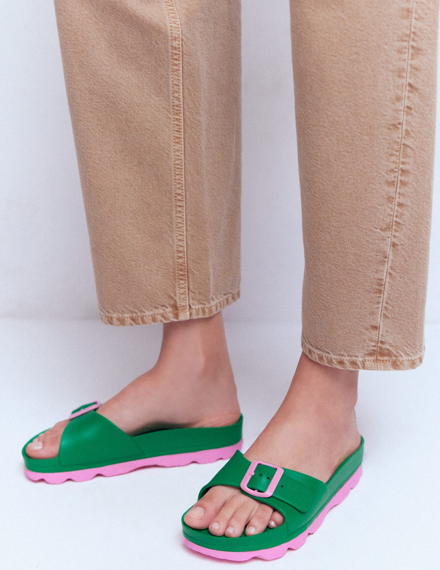 Lyla Single Buckle Sliders-Green/Pink