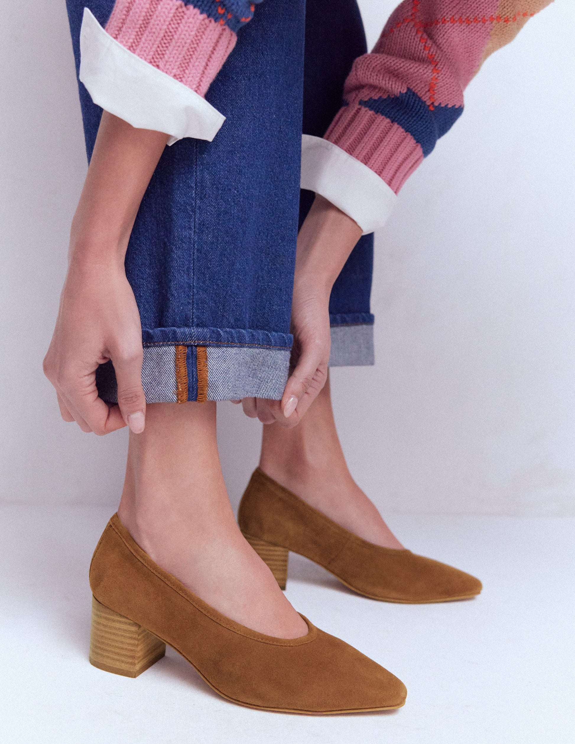 Closed Back Block Heel-Raw Umber-2