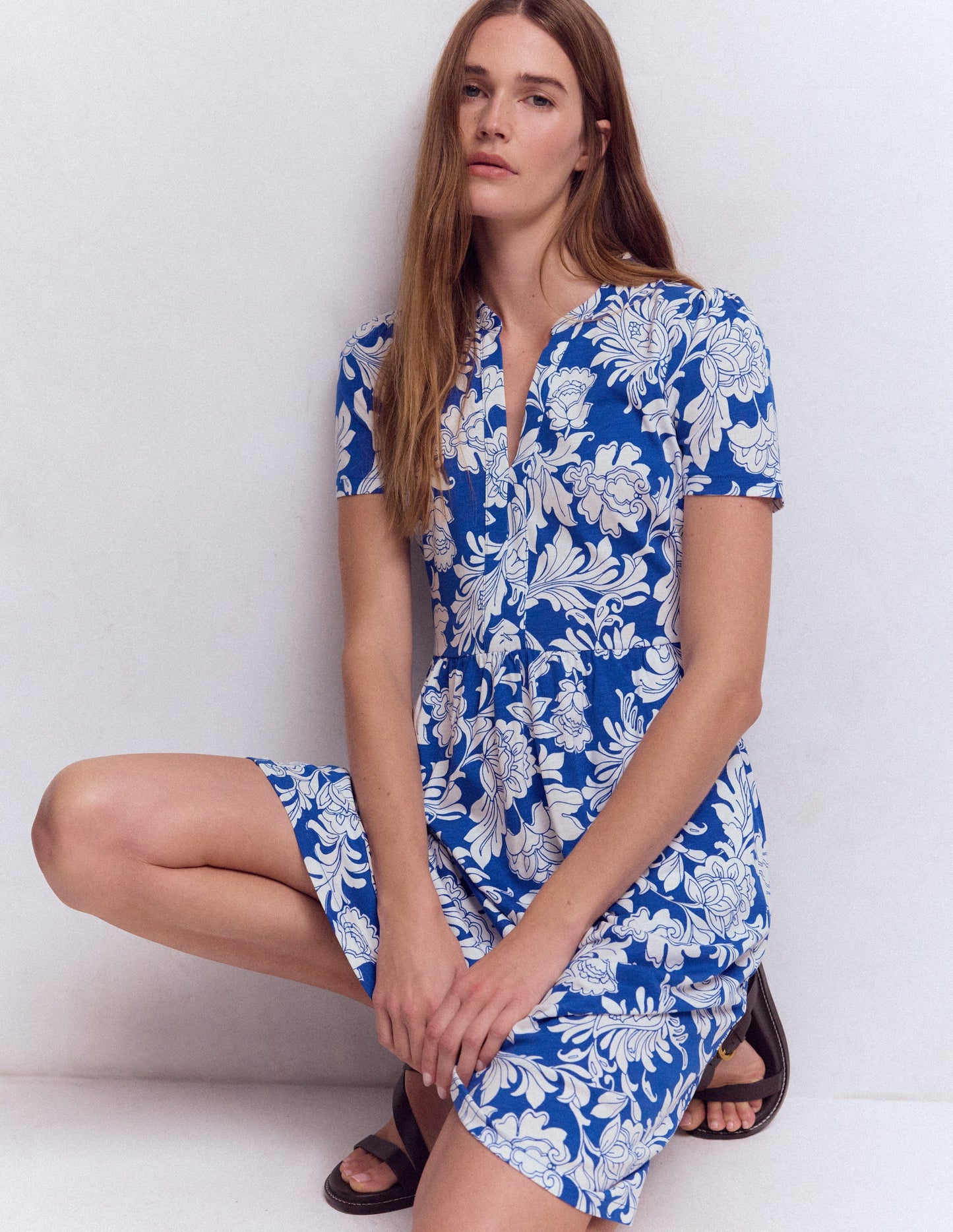 Naomi Short Jersey Dress-Blue, Botanical Flourish Mono