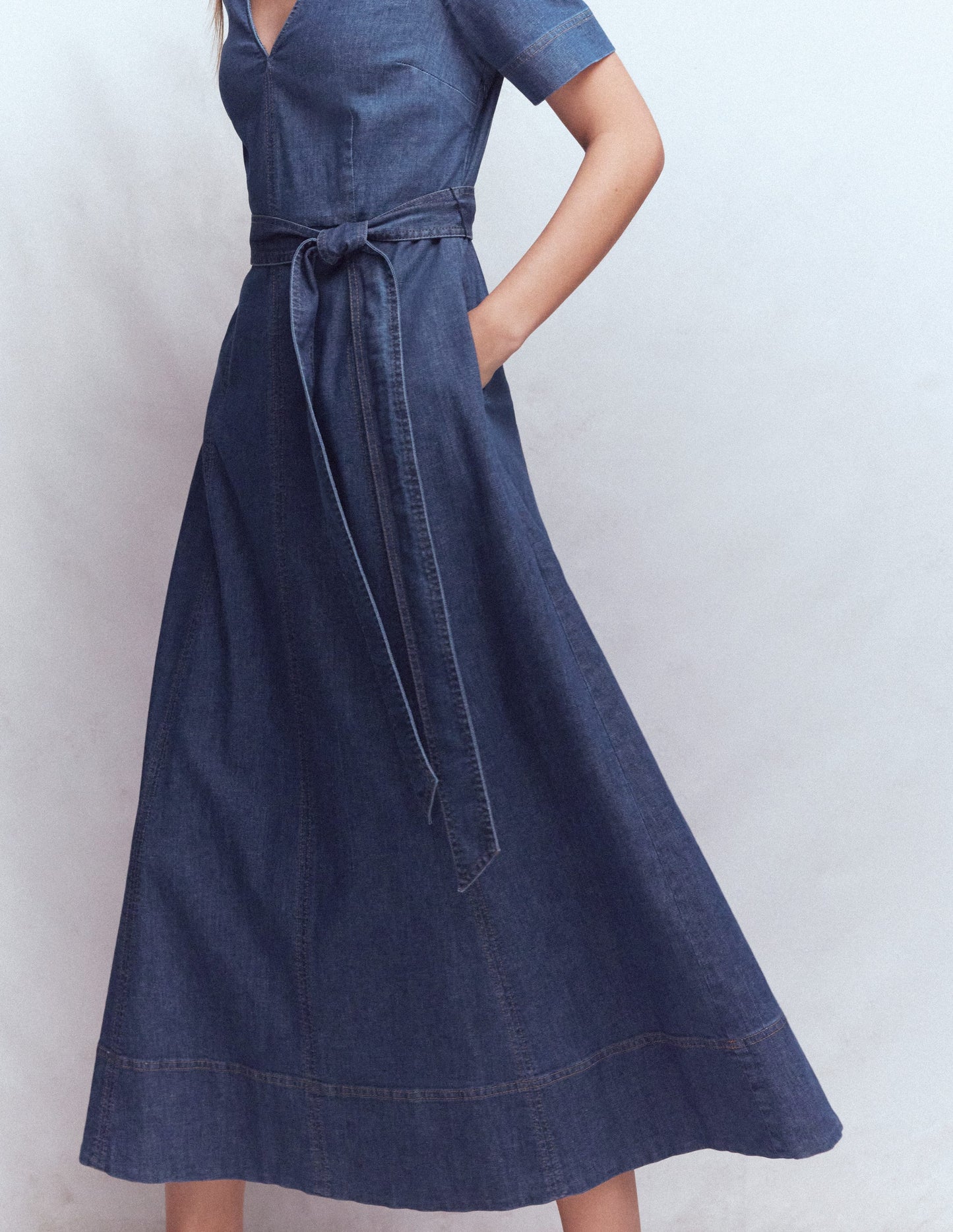 V-Neck Denim Dress-Mid Vintage
