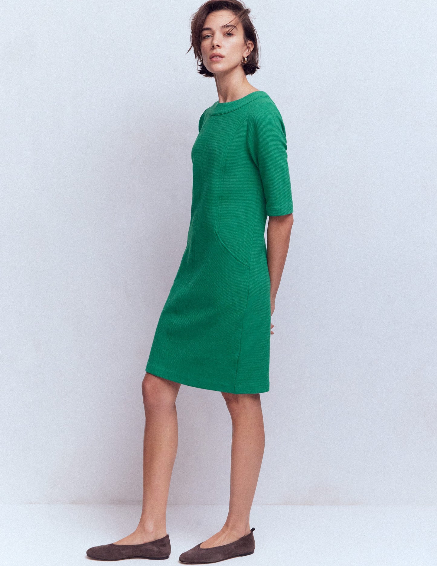 Neckband Ottoman Shift Dress-Jewel Green