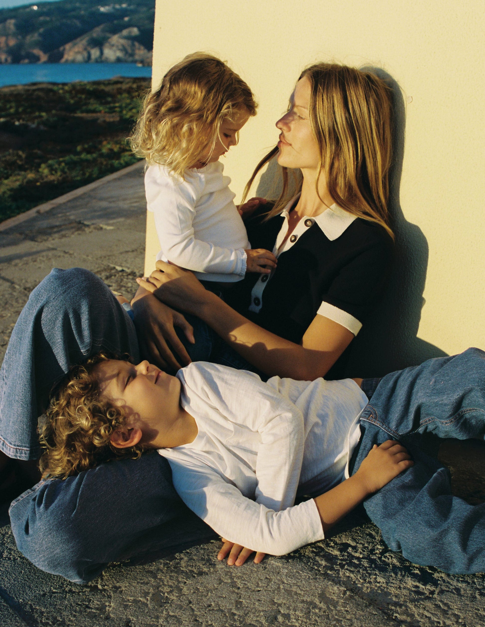 Grace Colour Block T-Shirt-Navy-2