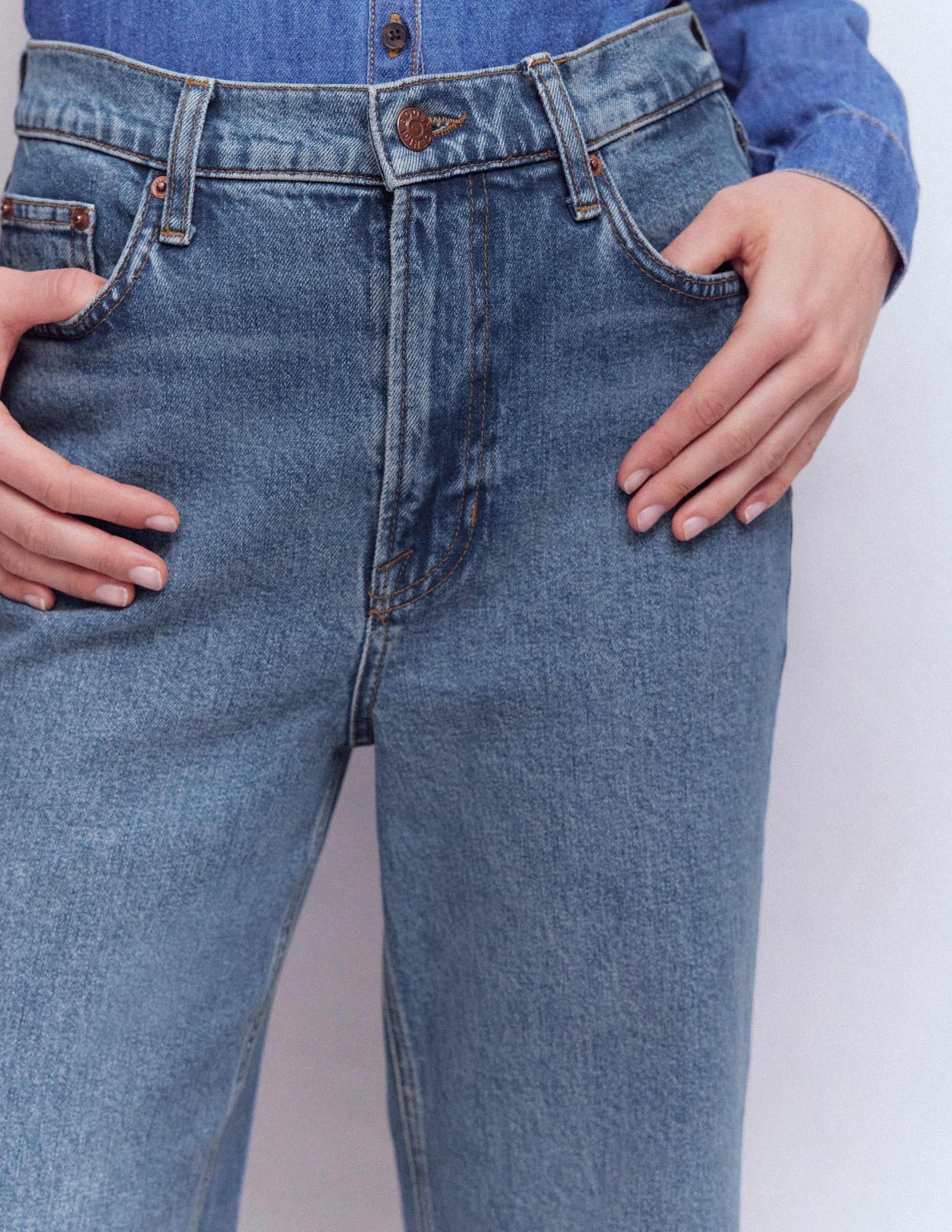 High Rise Column Leg Jeans-Mid Vintage-2