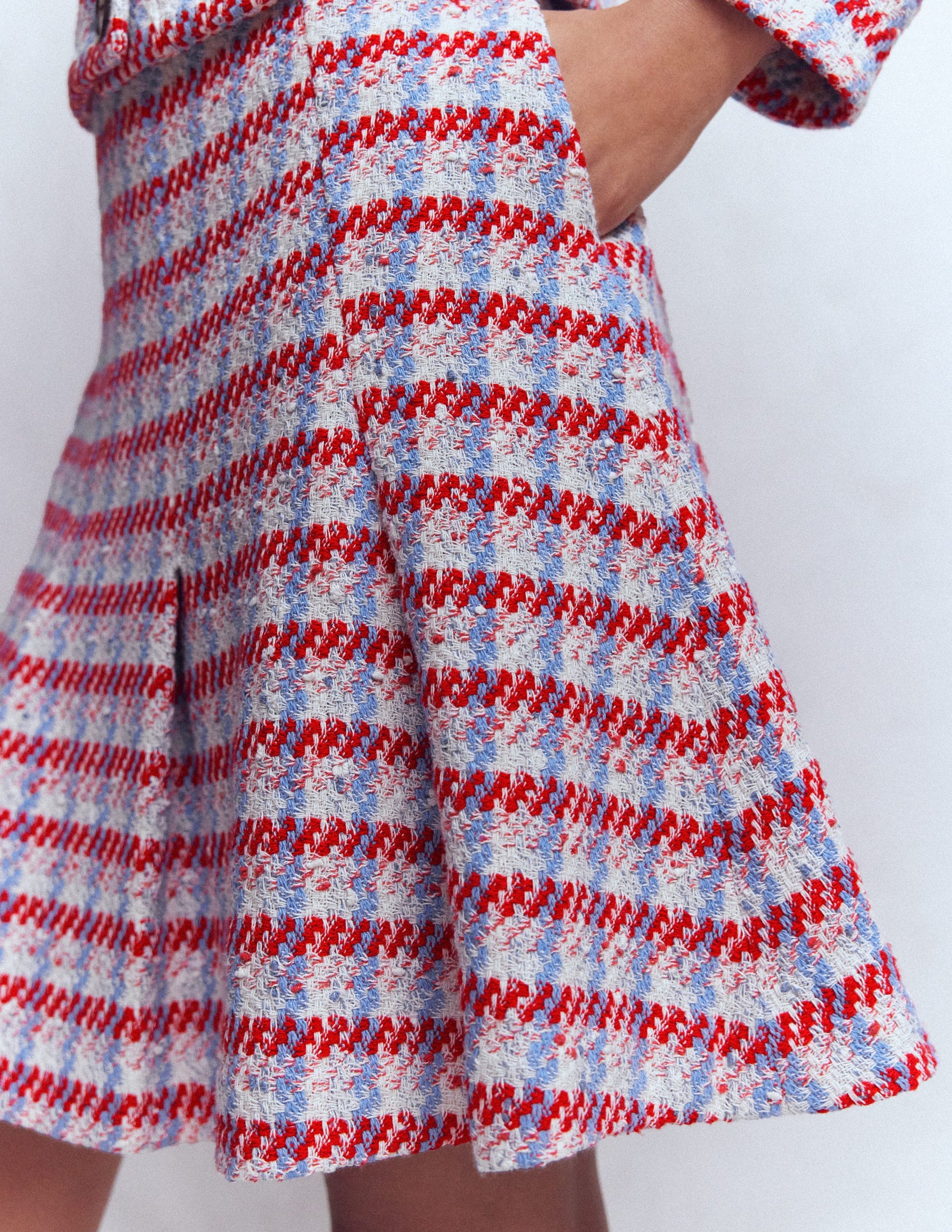 Flippy Textured Skirt-Pink Textured-2