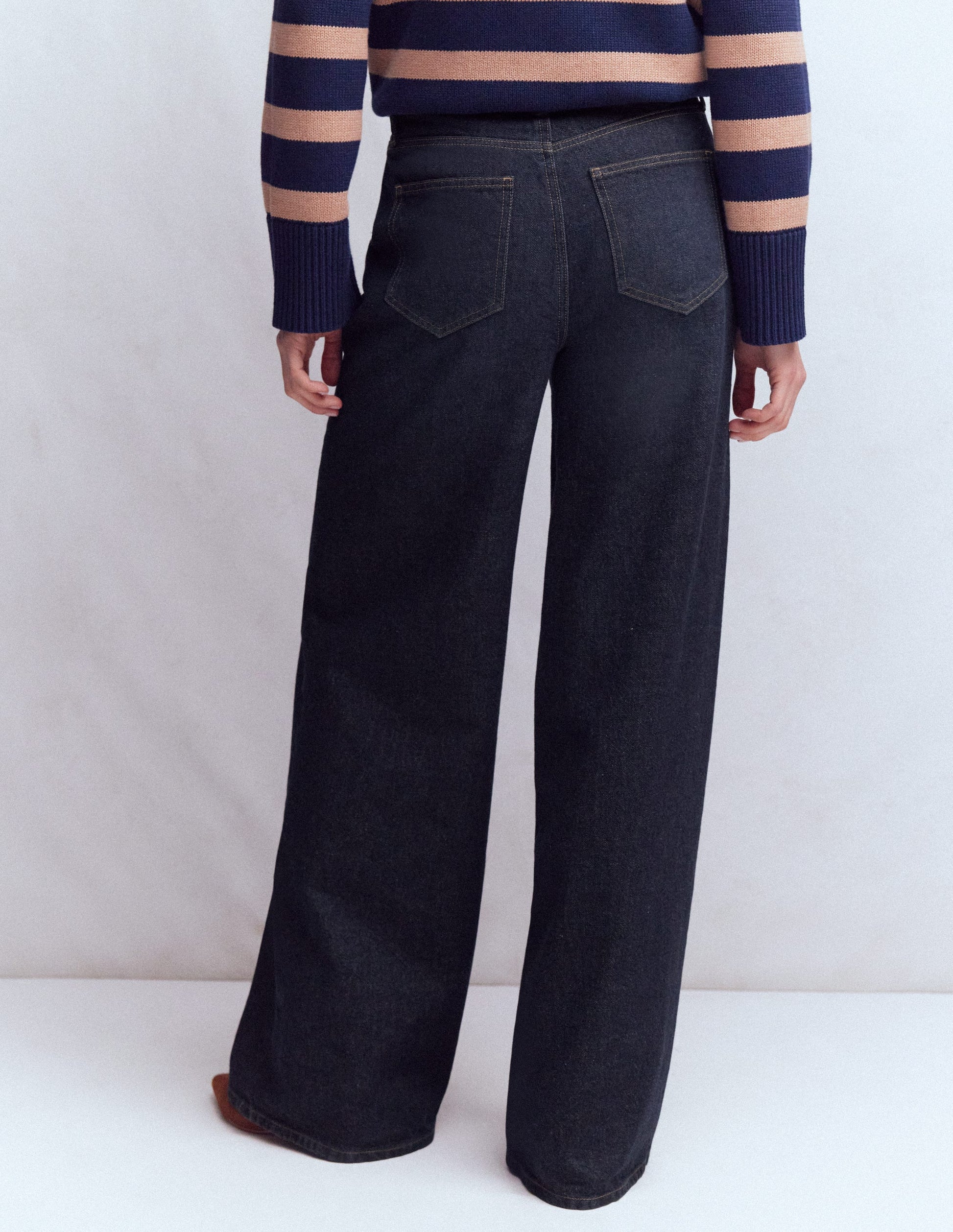 Relaxed Wide Leg  Jeans-Indigo-3