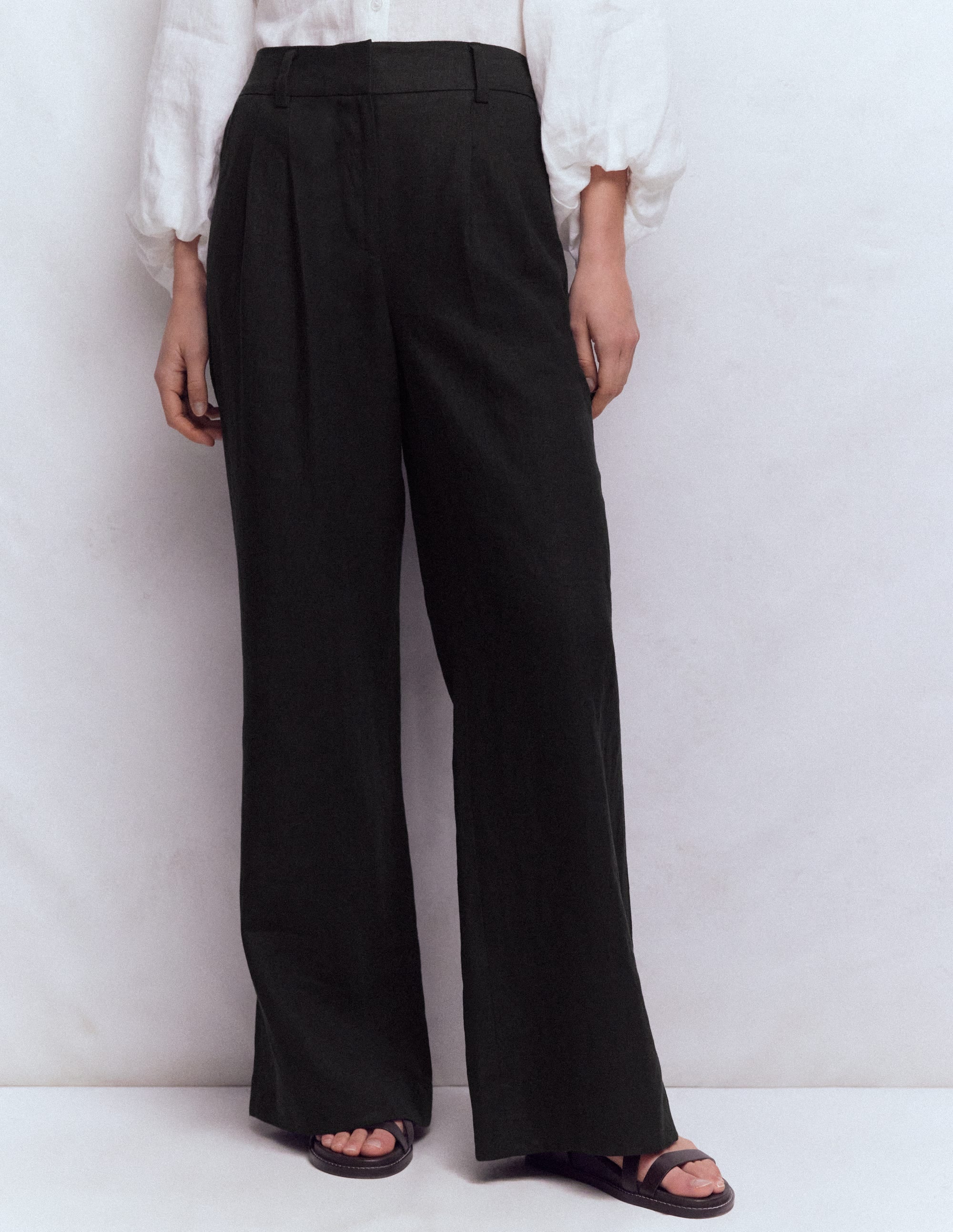 Kensington Linen Trousers-Black - Image 4