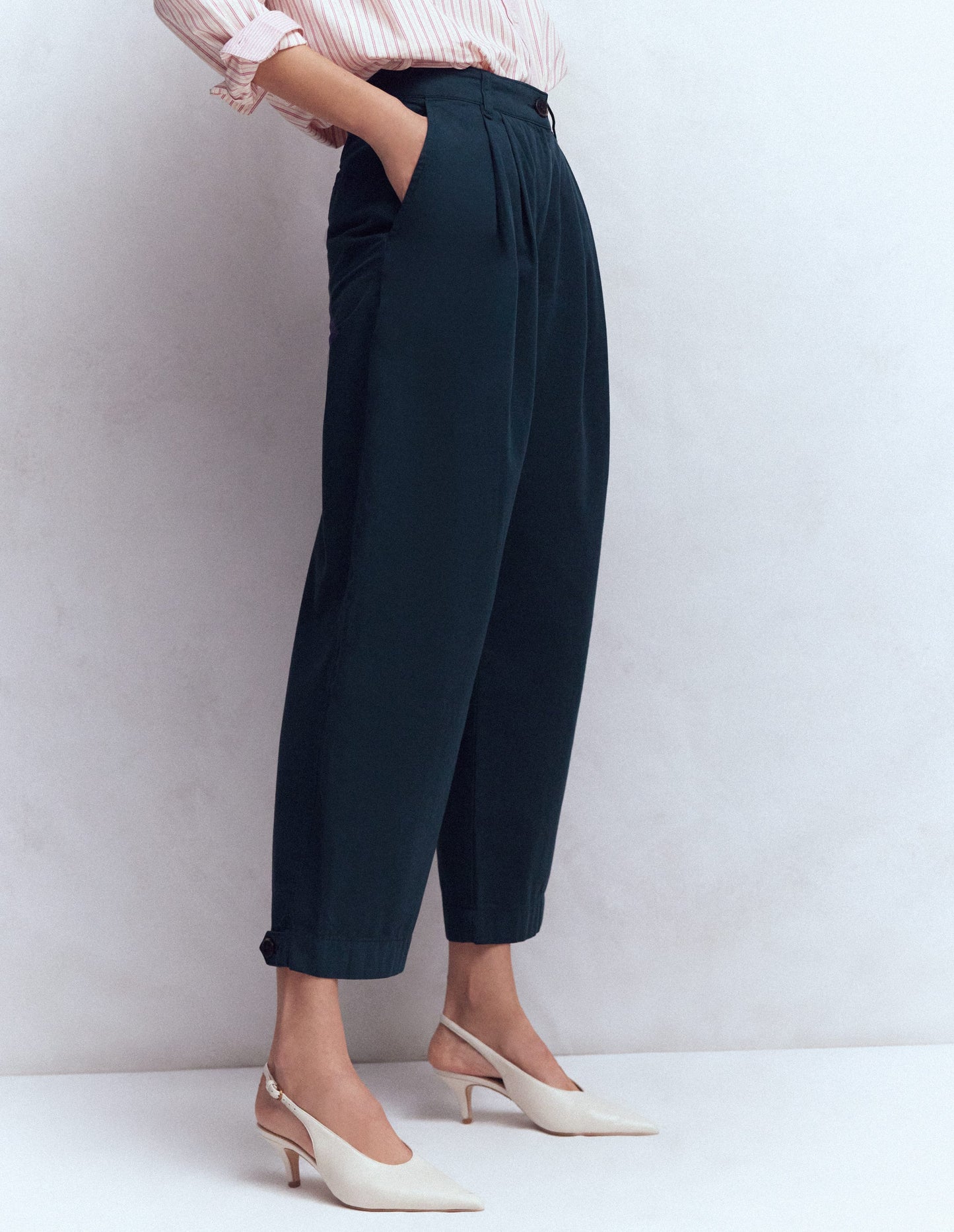 Pleat Barrel Leg Trousers-Navy