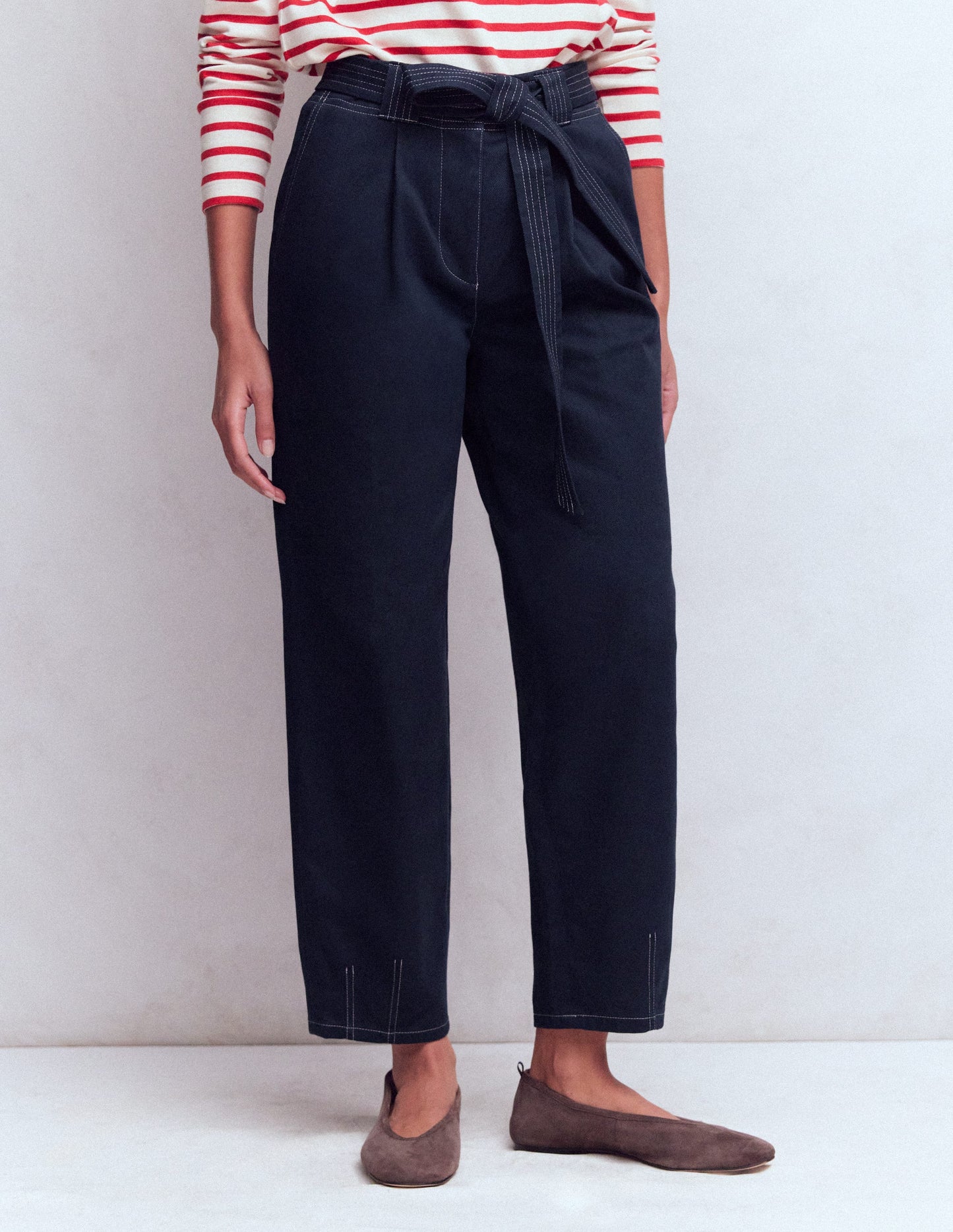 Belted Barrel Leg Trousers-Navy