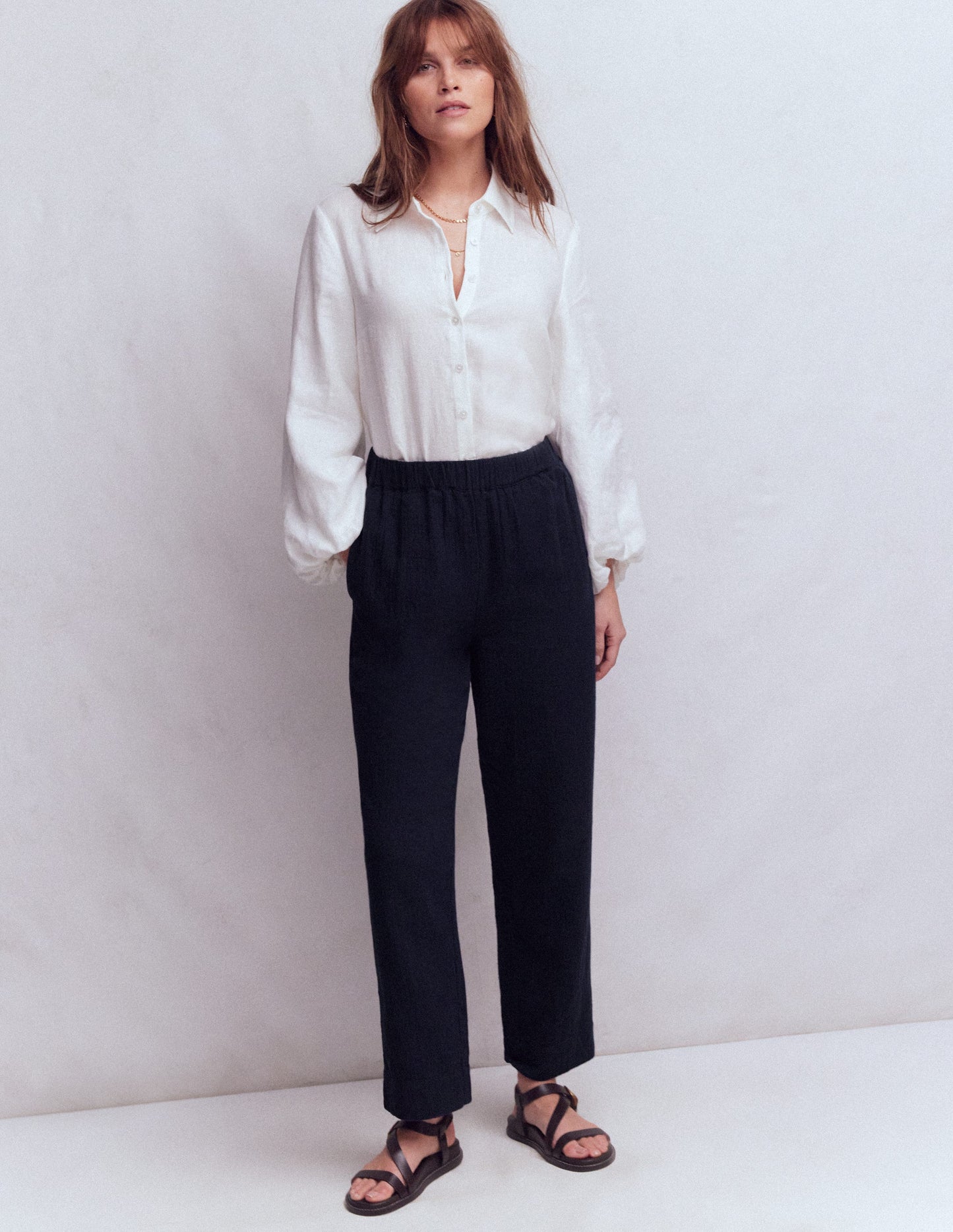 Double Cloth Crop Trousers-Navy