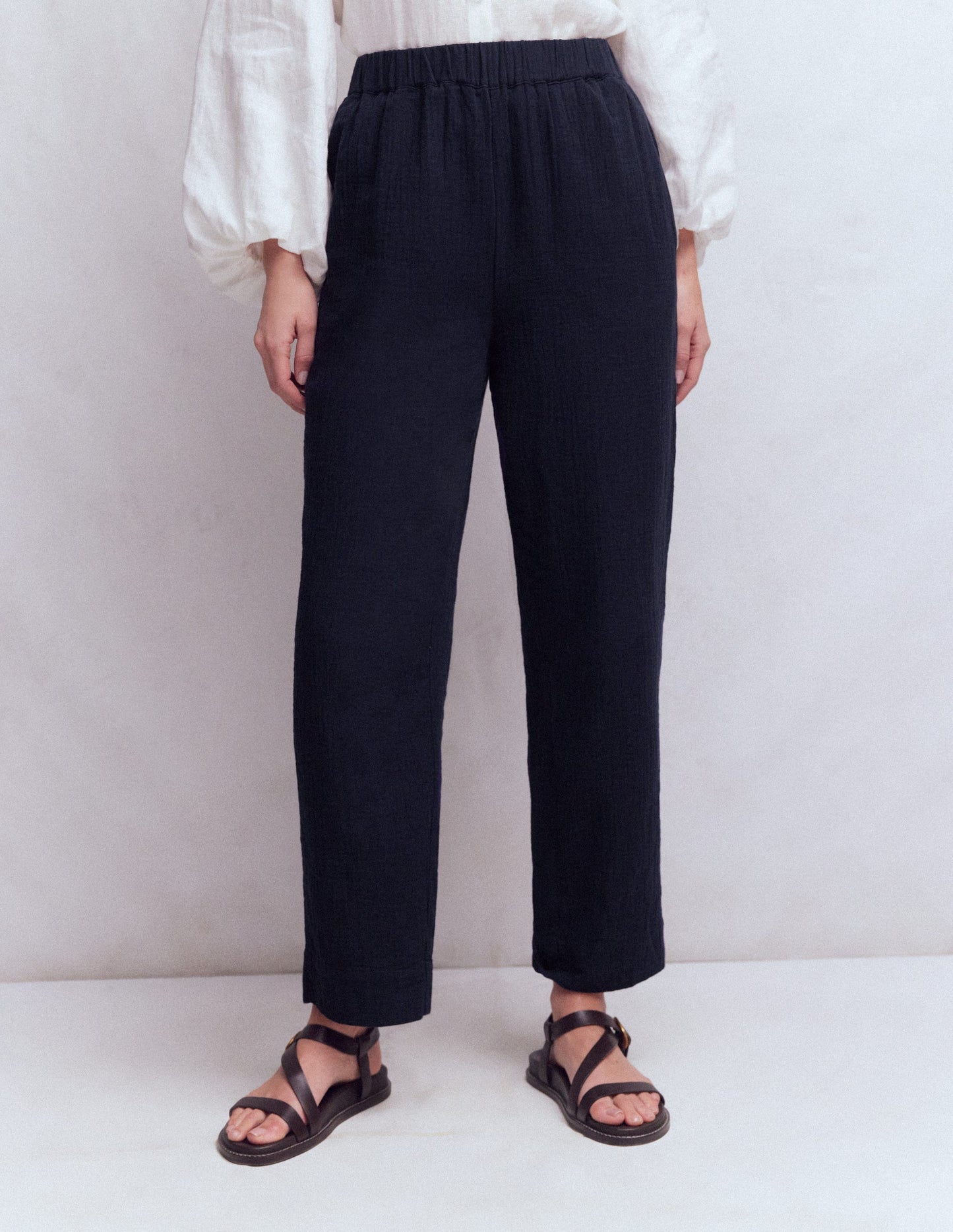 Double Cloth Crop Trousers-Navy