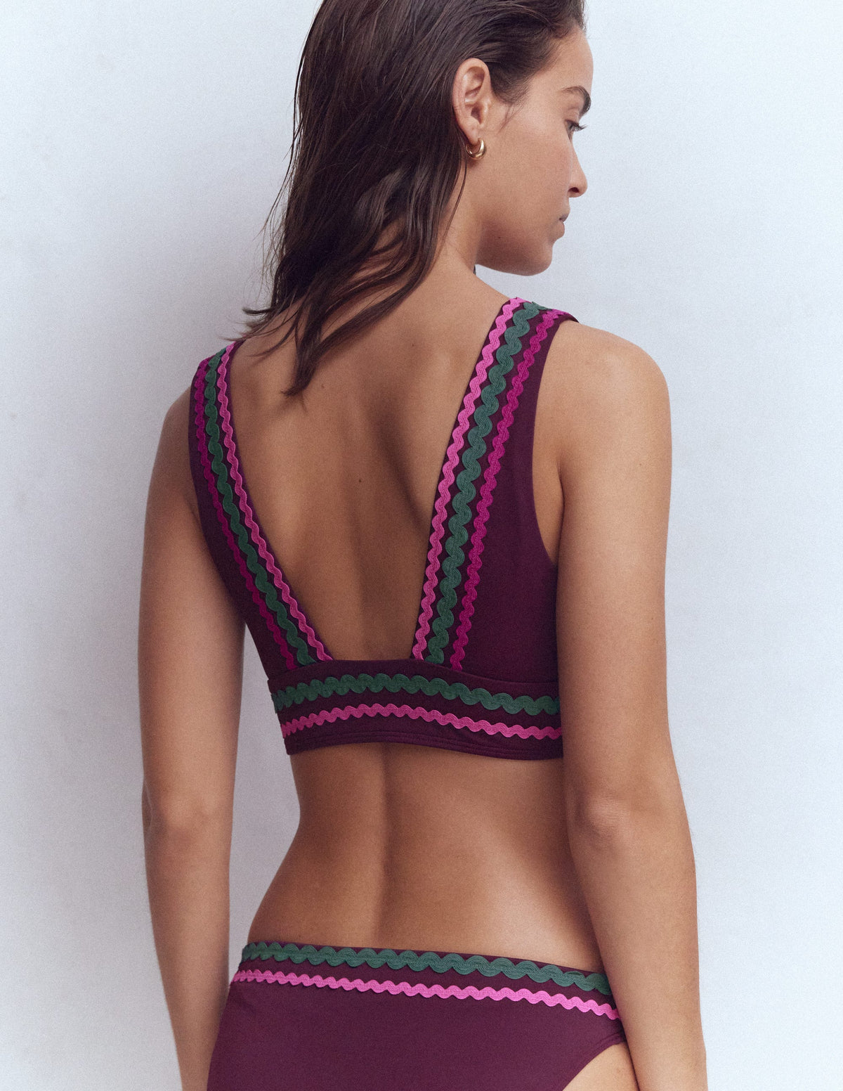 Porto V-neck Bikini Top-Chocberry - Image 3