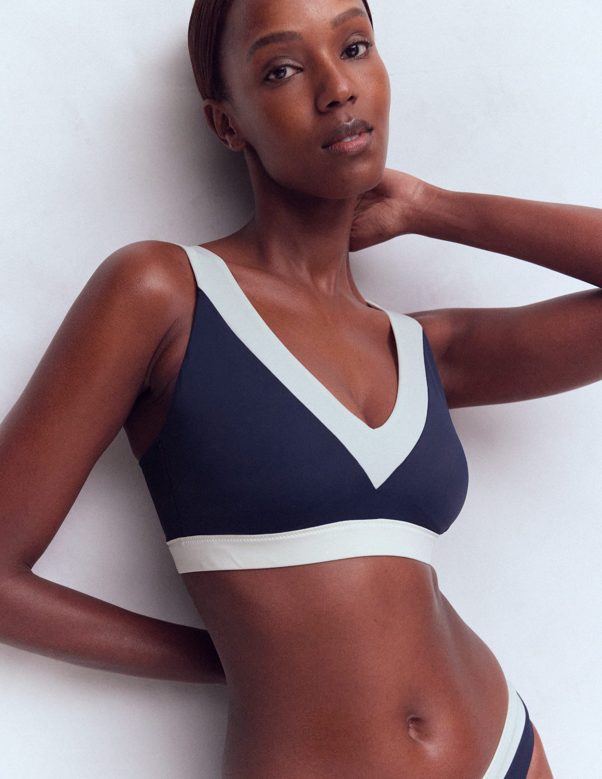 Campania Cross-back Bikini Top-Navy, Ivory Colourblock - Image 5