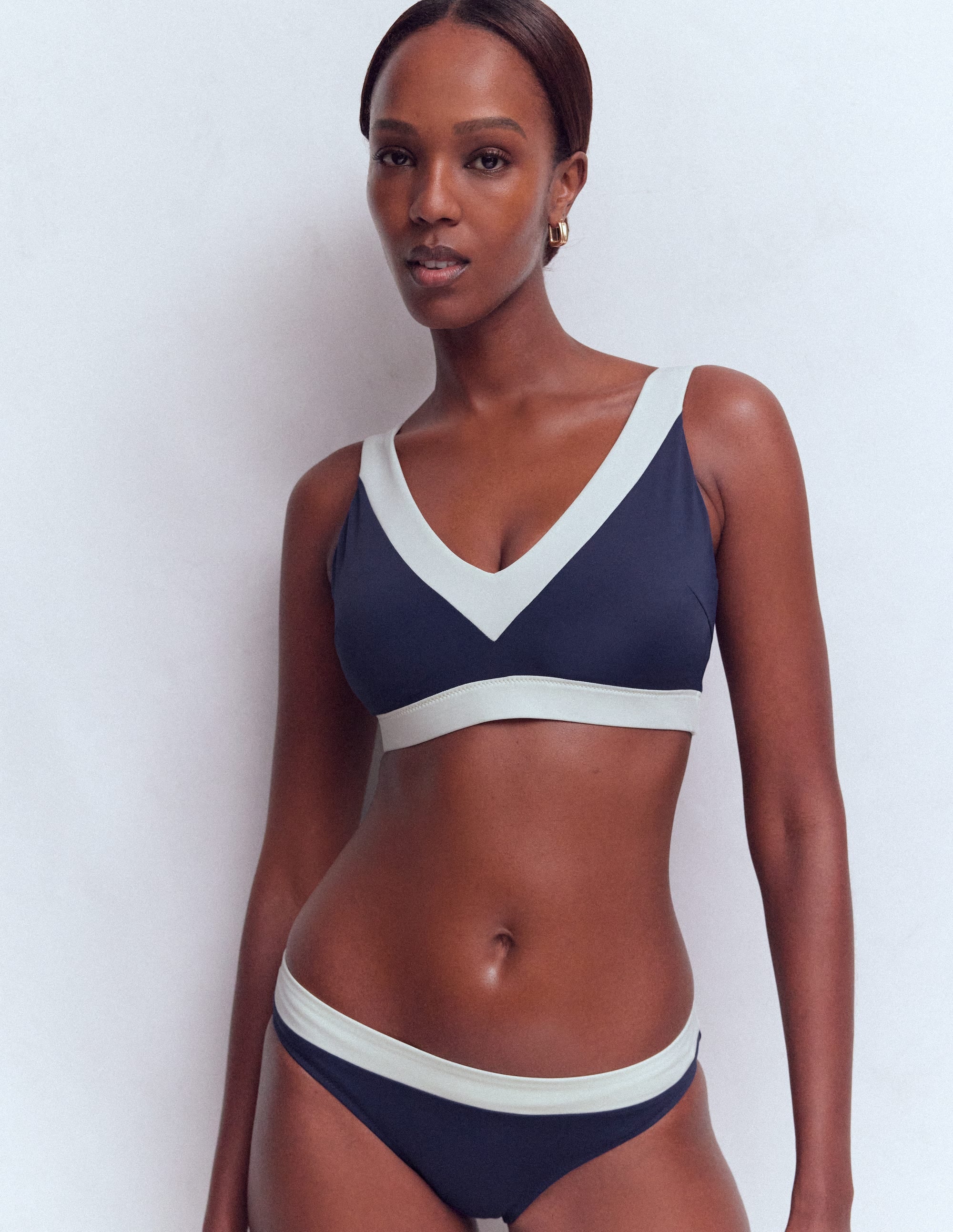 Campania Bikini Bottoms-Navy, Ivory Colourblock - Image 1
