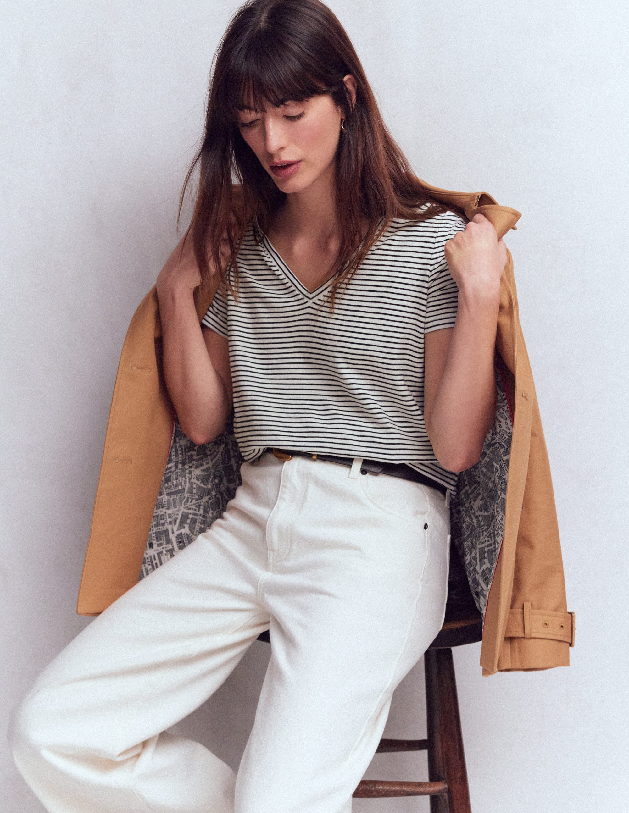 Sophie V-neck Slub T-shirt-Ivory, Navy Stripe - Image 4