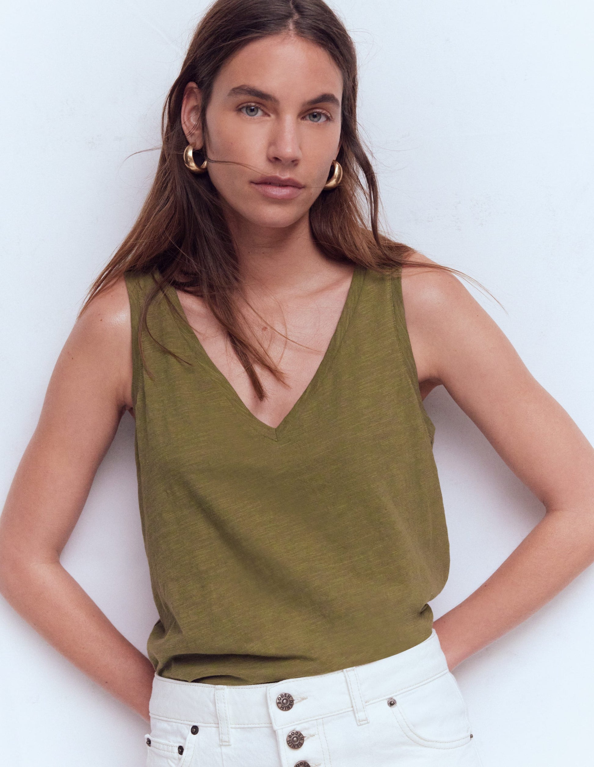 Regular V-Neck Slub Vest-Capulet Olive-1