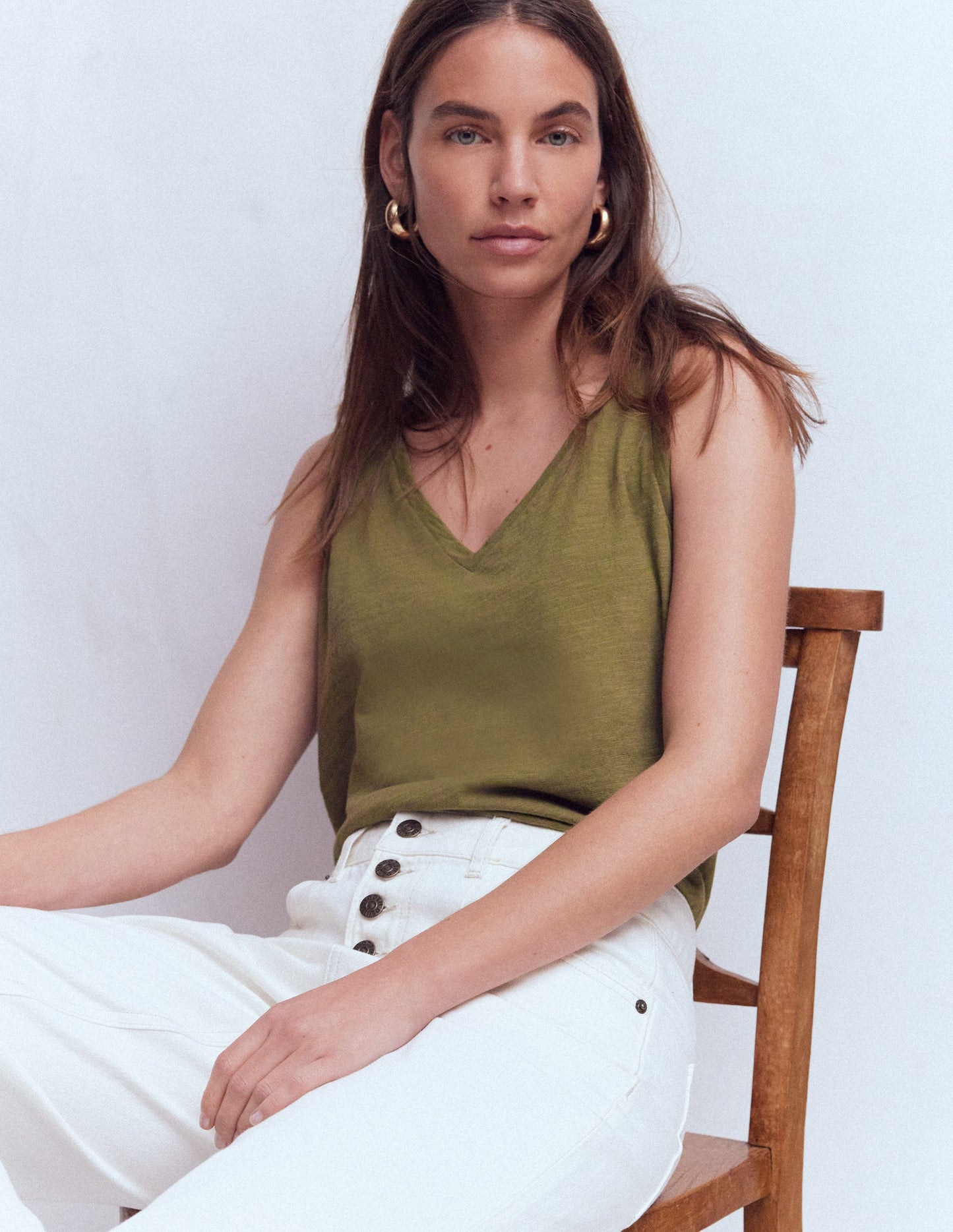 Regular V-Neck Slub Vest-Capulet Olive