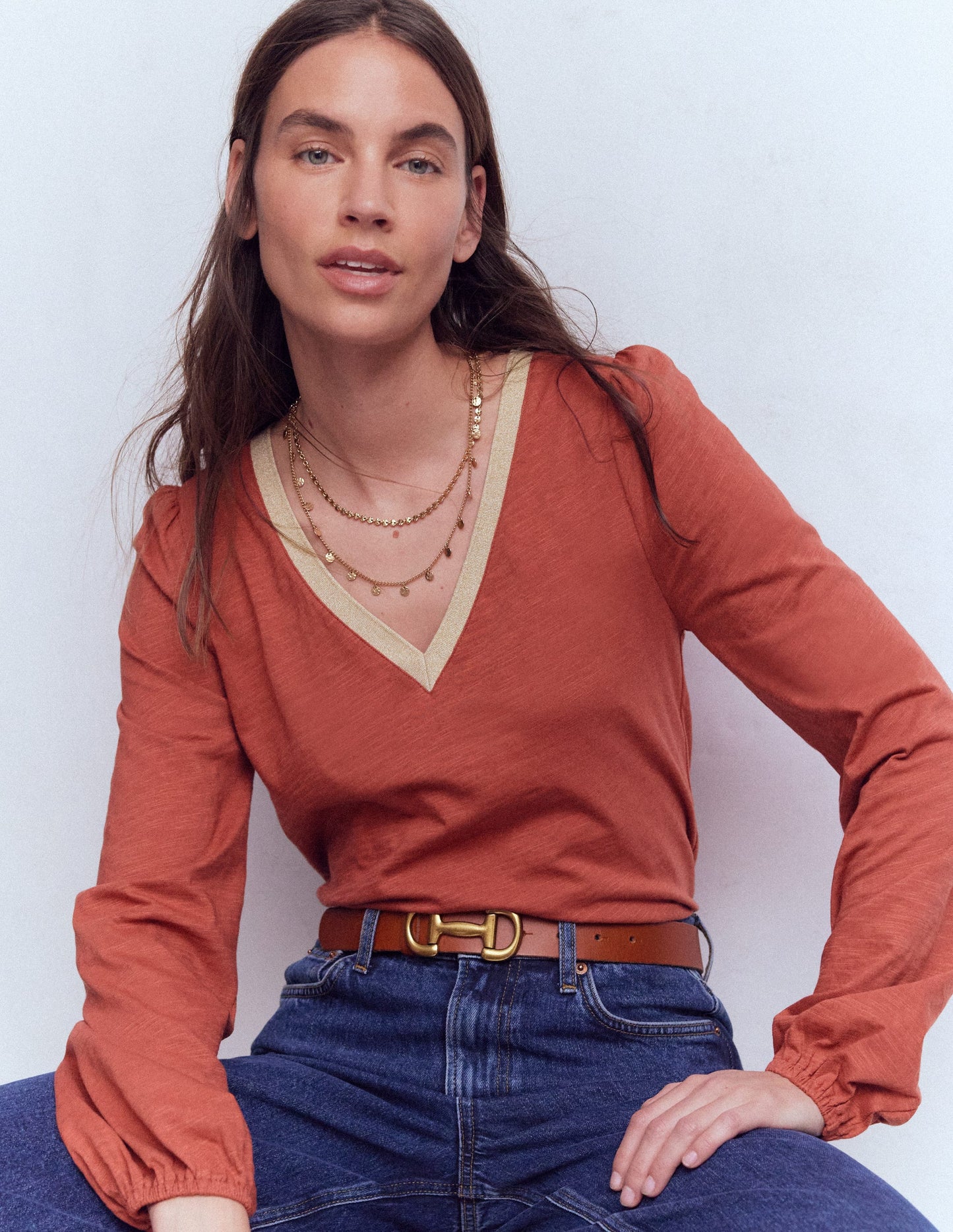 Metallic Trim V-neck Top-Barn Red