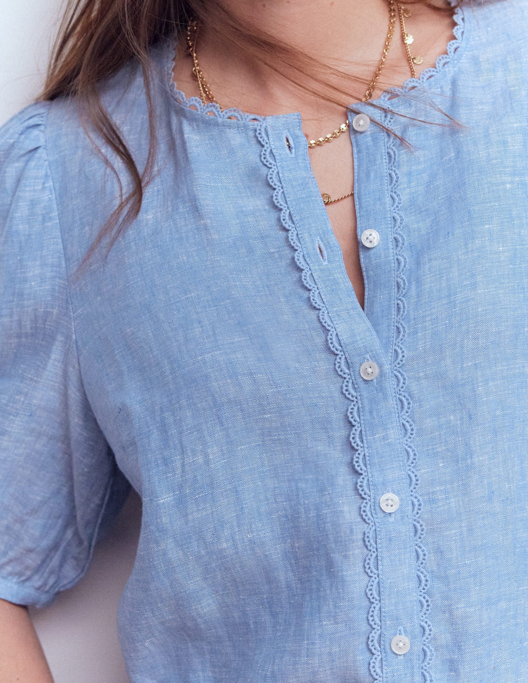 Leah Short Sleeve Linen Top-Chambray - Image 2