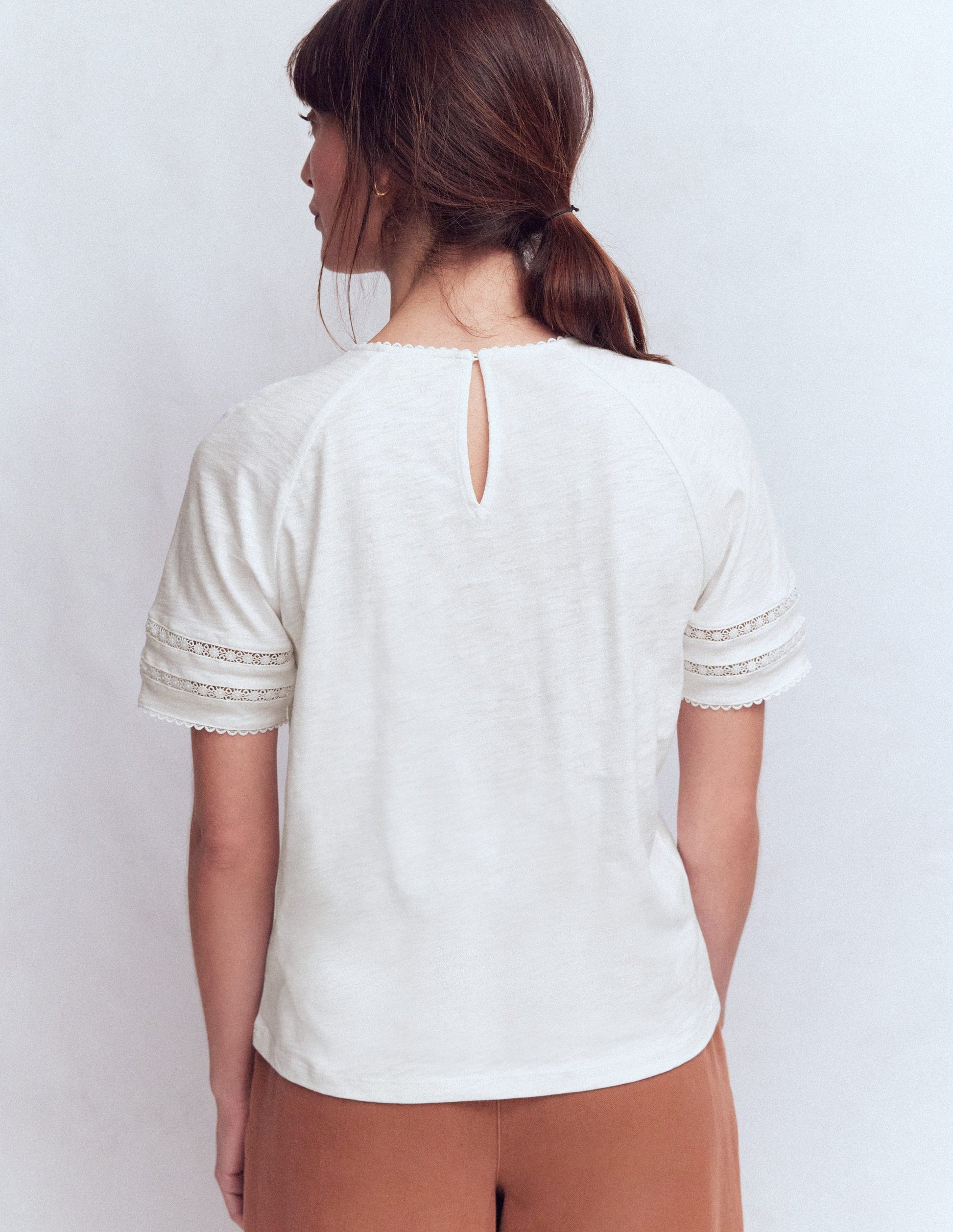 Poppy Trim Crew T-shirt-White-3