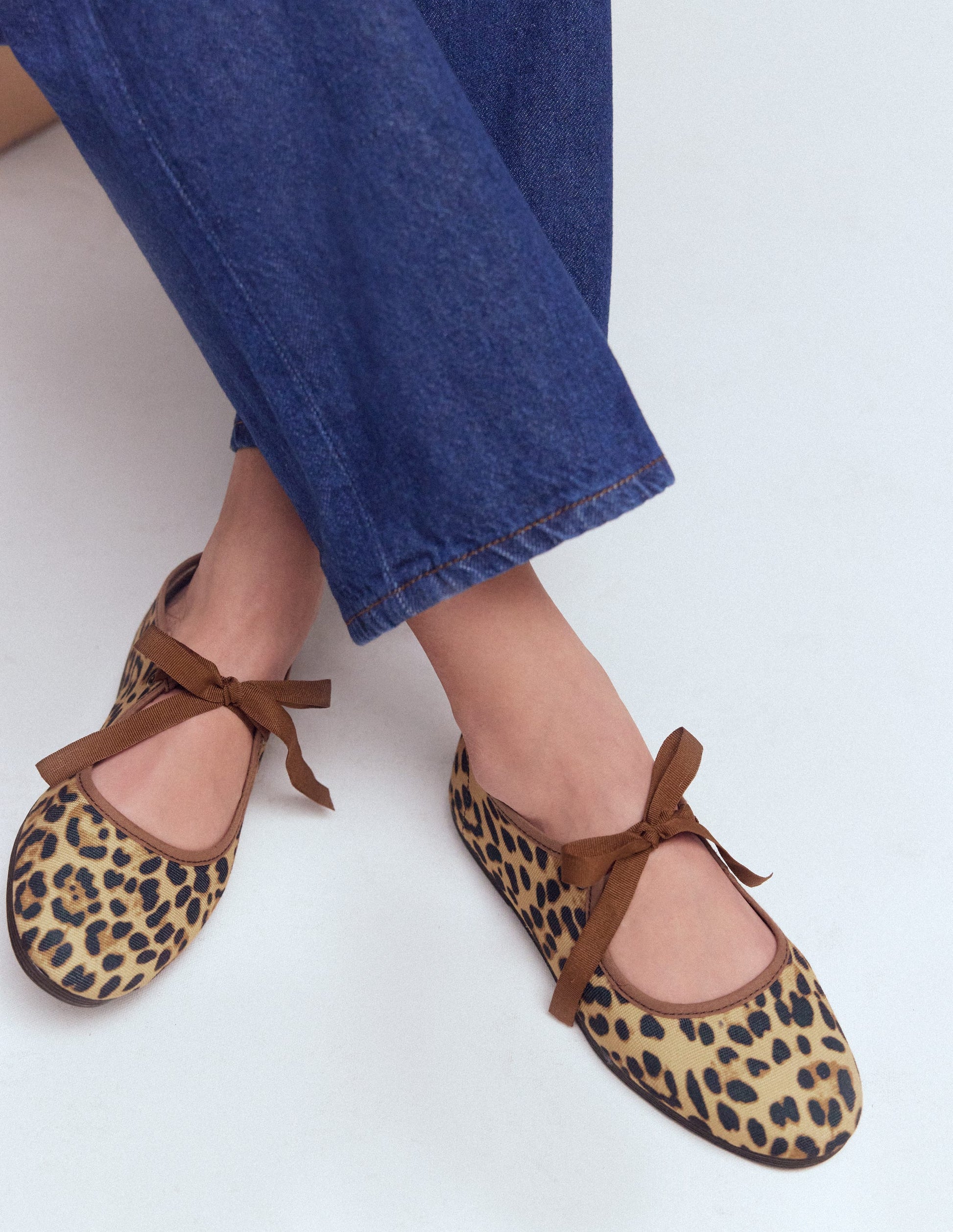 Flexi Tie Mary Jane-Leopard-3