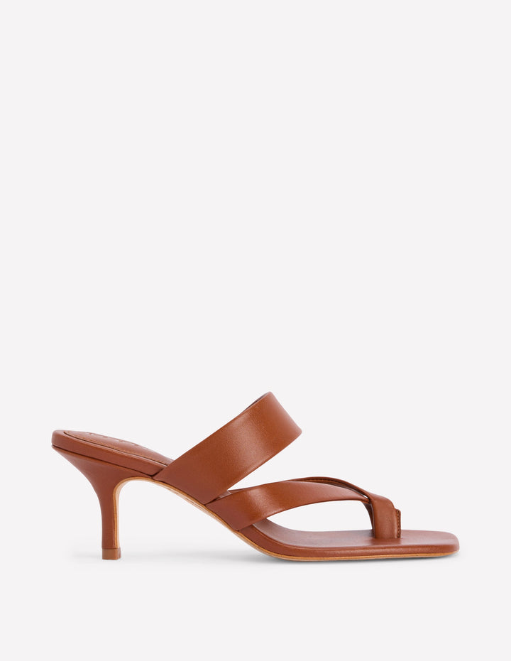 Toe Post Kitten Heel Sandal-Tan