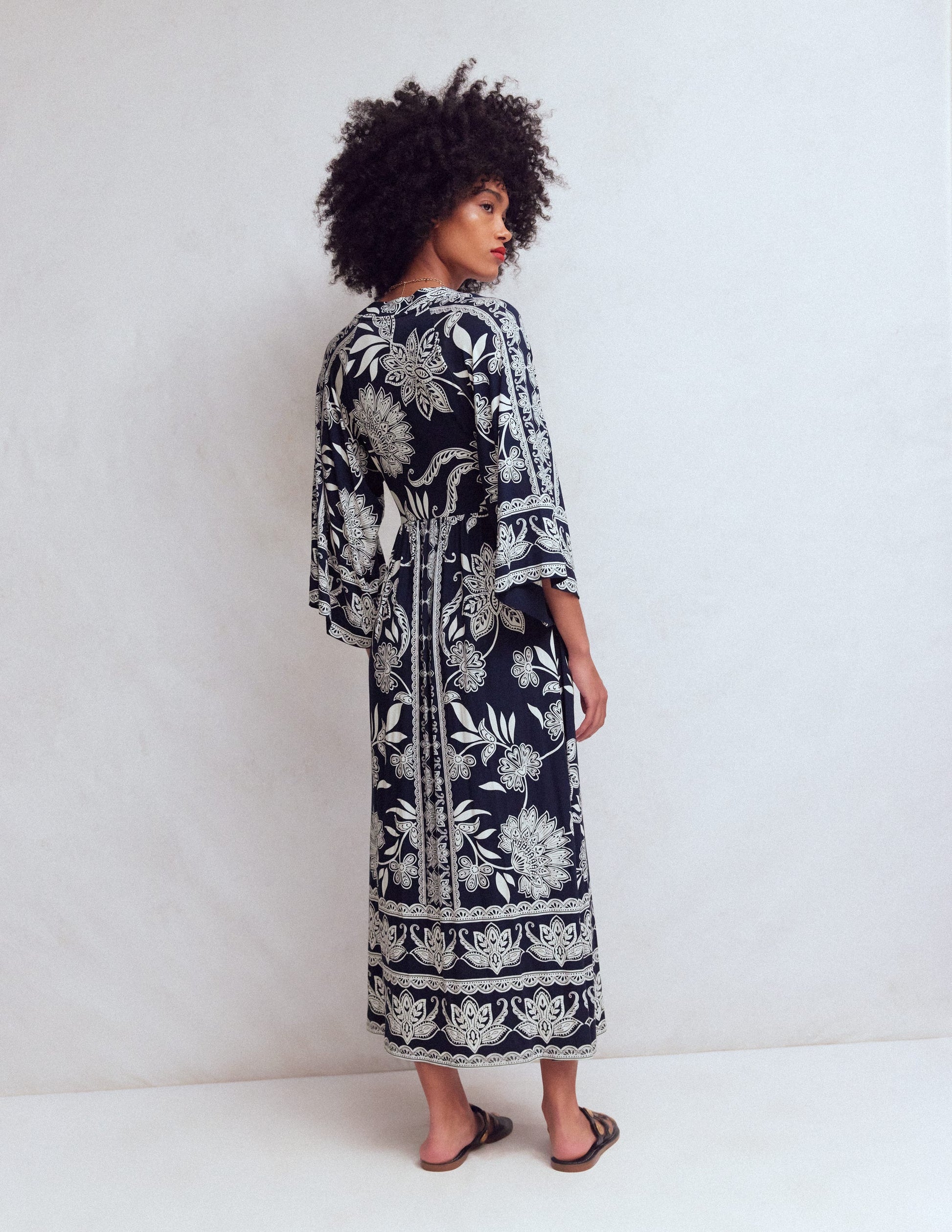 Nell Kimono Midi Jersey Dress-Navy, Elegant Blossom-3