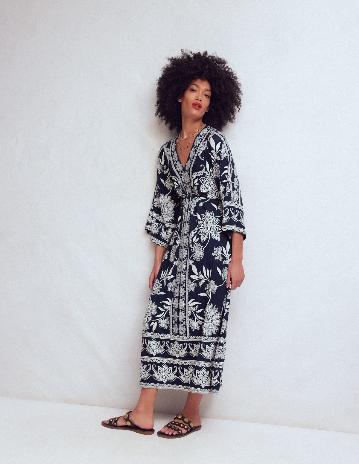 Nell Kimono Midi Jersey Dress-Navy, Elegant Blossom - Image 4
