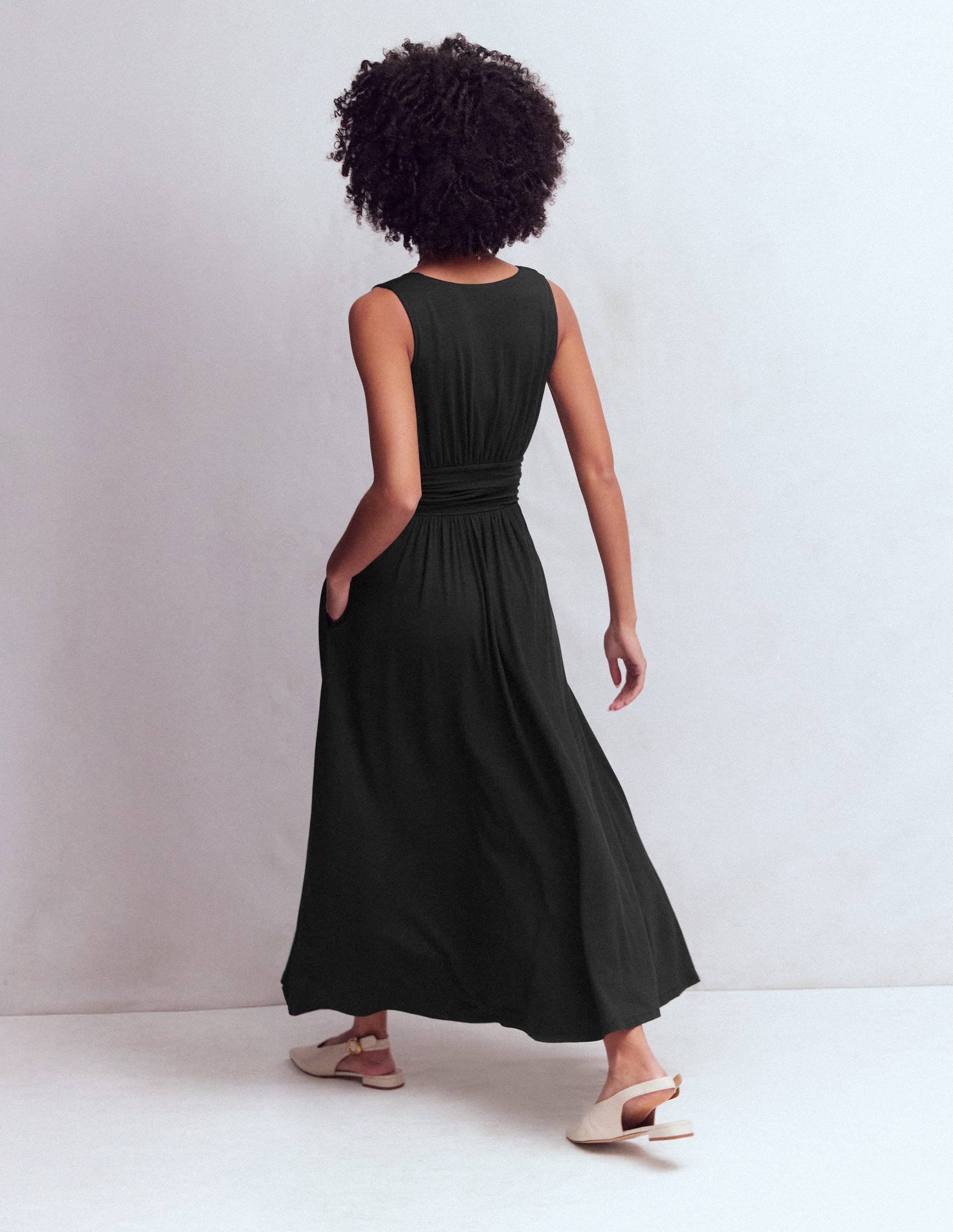 Elodie Jersey Maxi Dress-Black - Image 3