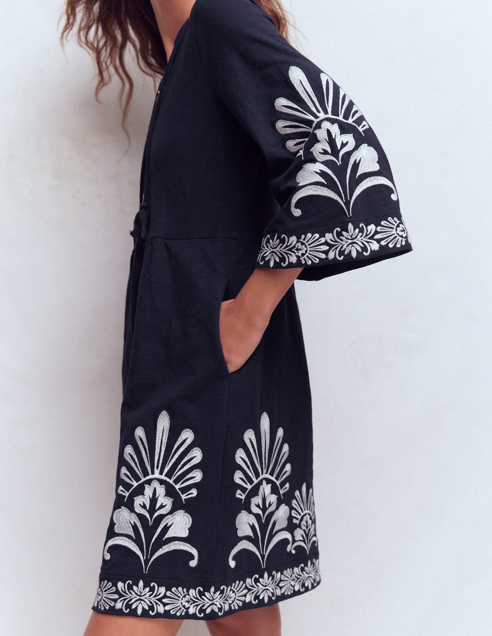 Short Kaftan Jersey Dress-Navy Embroidered - Image 2
