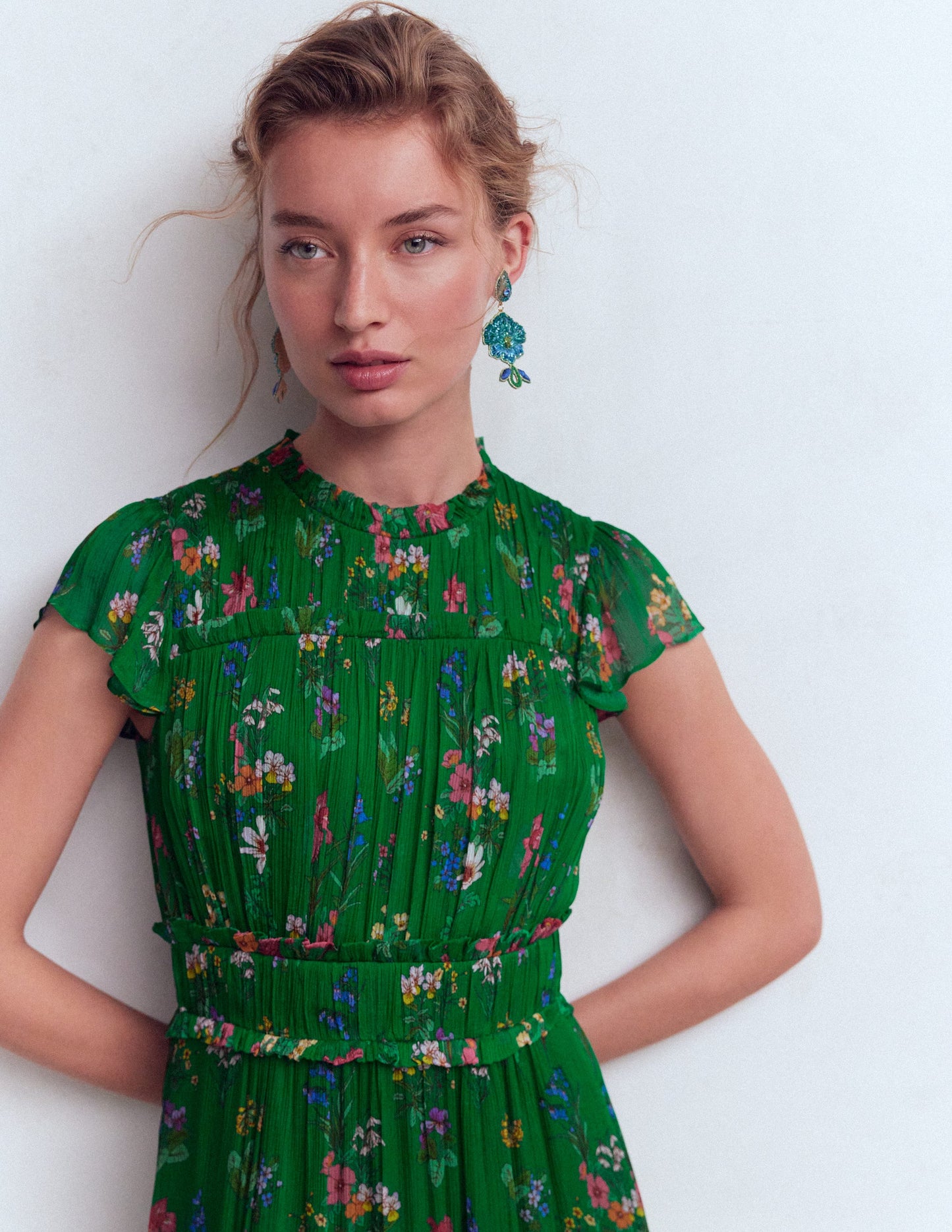 Sleeveless Ruffle Dress-Bear Grass, Delicate Blossom