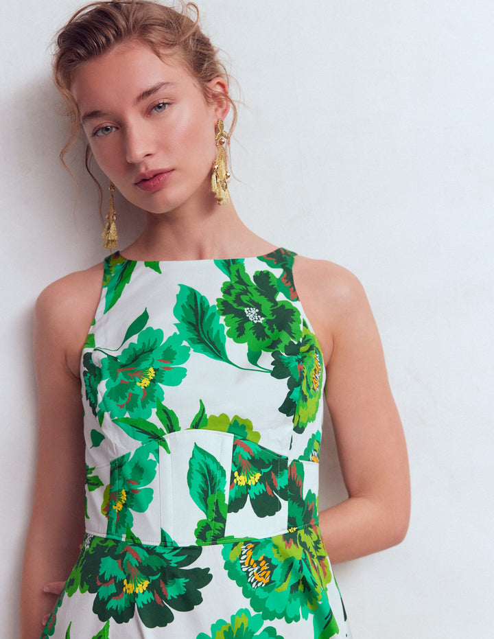 What to Wear to Graduation | Women's Guest Outfits | Boden | Boden Global What to Wear to Graduation | Women's Guest Outfits | Boden | Boden Global