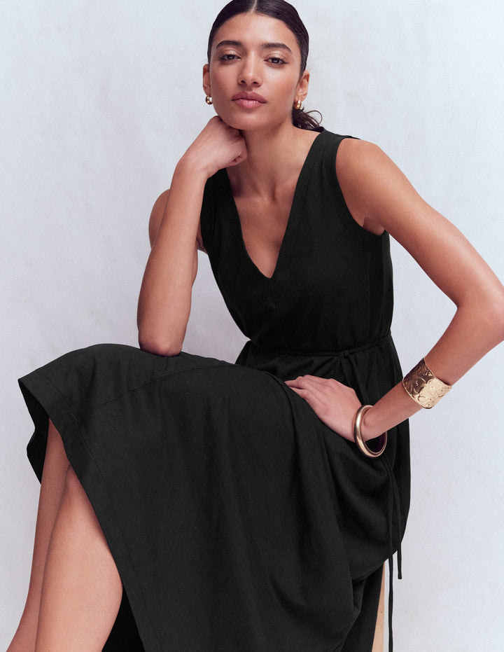 Mia V-neck Jersey Midi Dress-Black