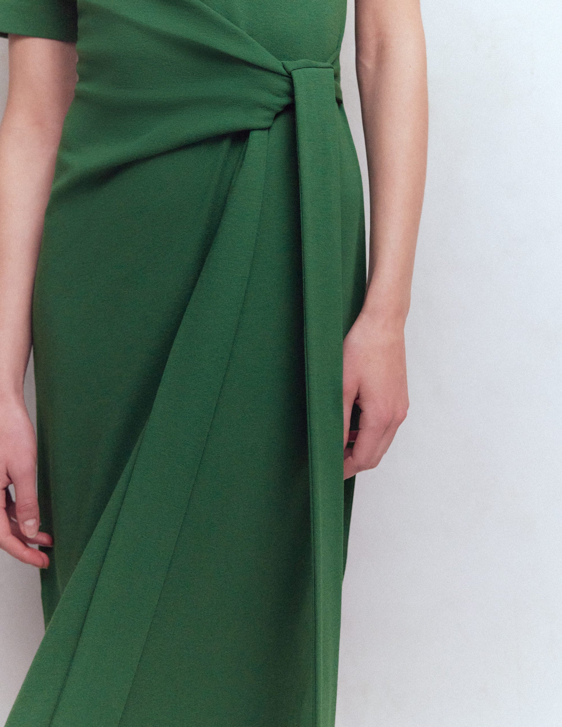 Zinnia Tie Ponte Midi Dress-Dark Green-2
