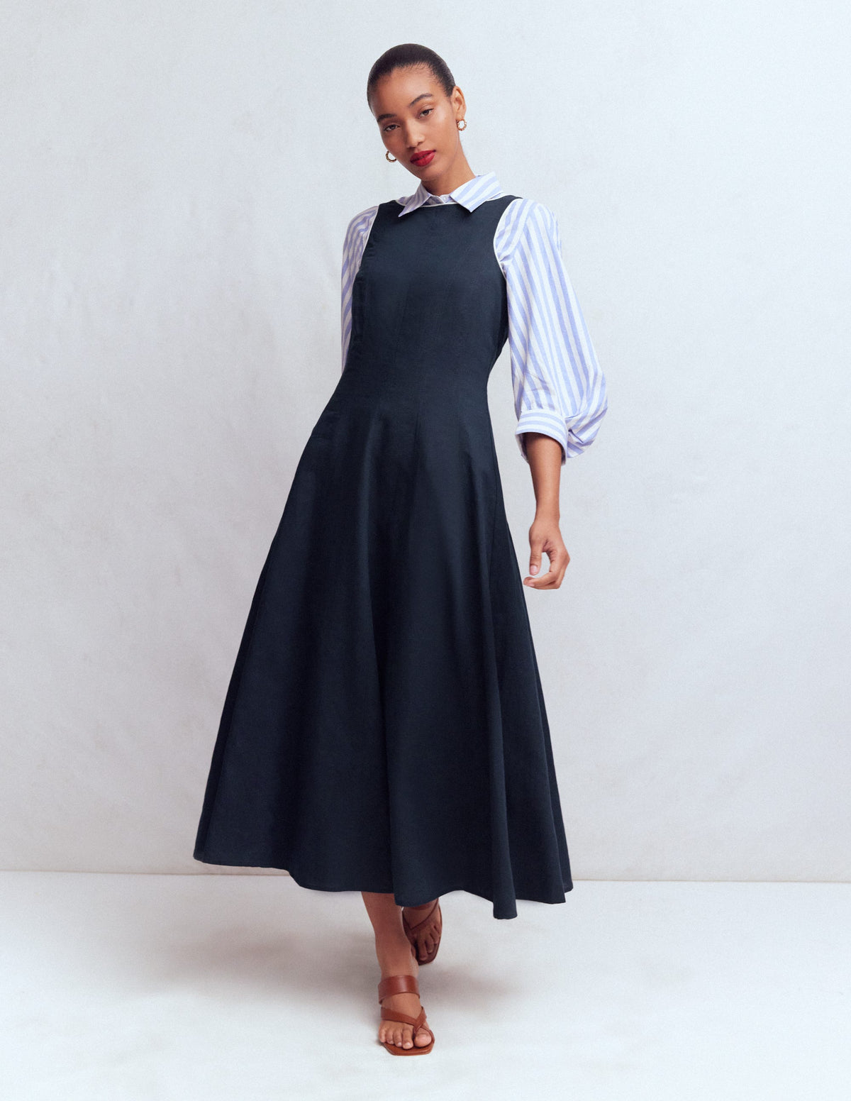 Annet Linen Blend Midi Dress-Navy - Image 4
