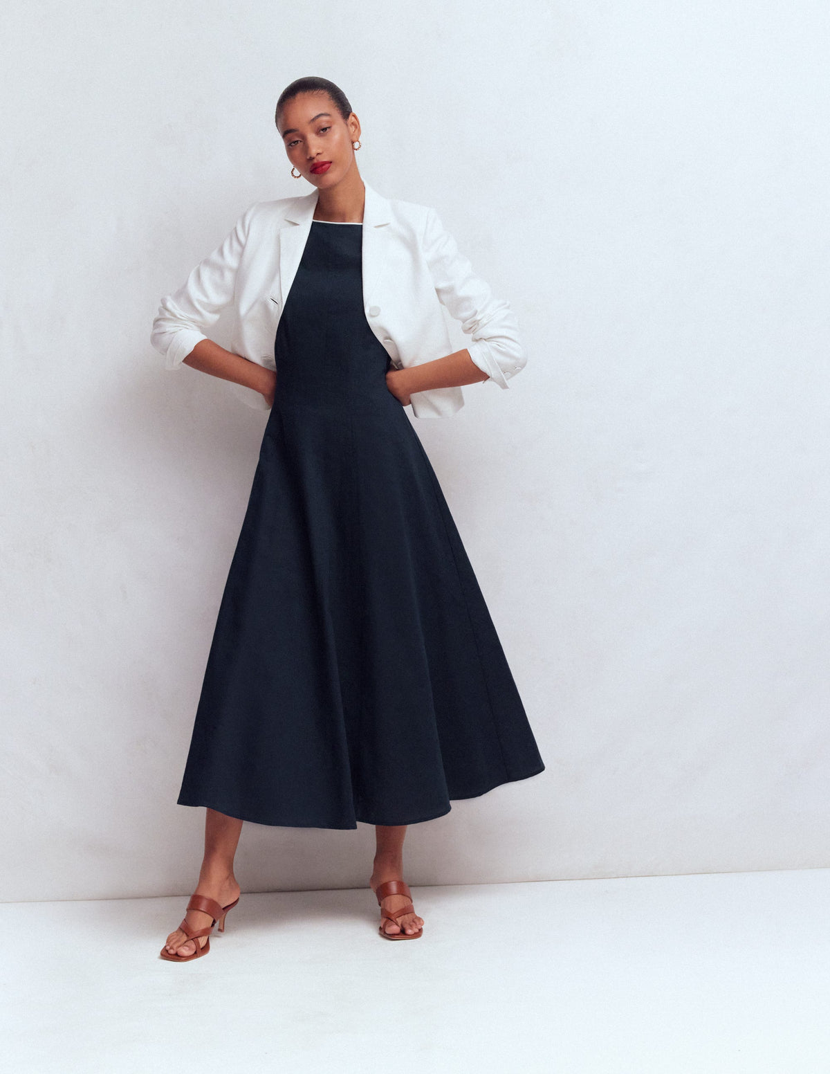 Annet Linen Blend Midi Dress-Navy - Image 5
