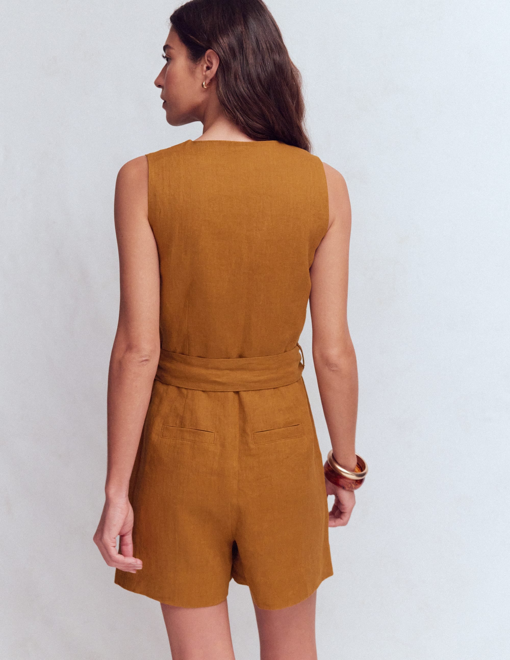 Laura V-neck Linen Playsuit-Gingerbread - Image 3