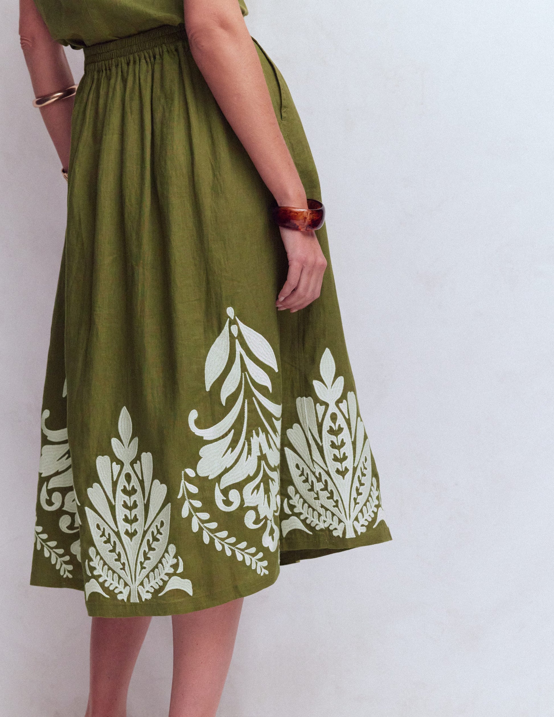 Verity Linen Midi Skirt-Woodland Green Embroidery-3