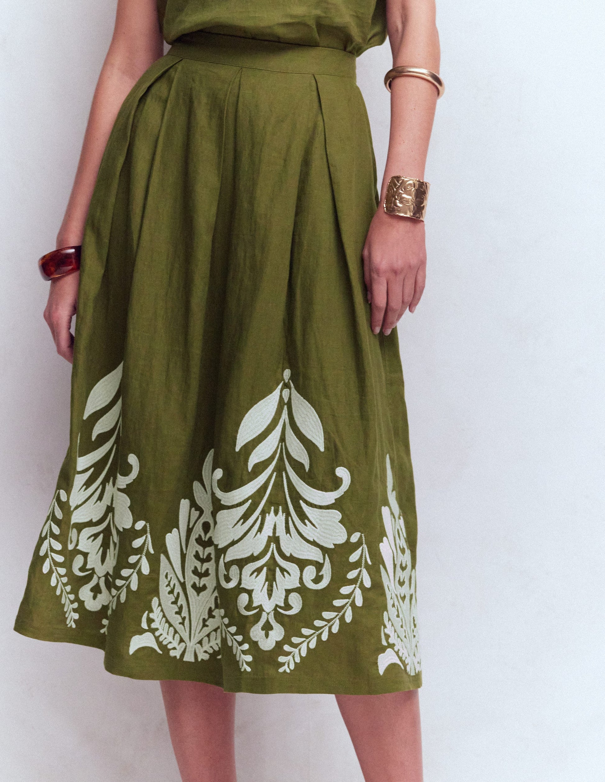 Verity Linen Midi Skirt-Woodland Green Embroidery-5