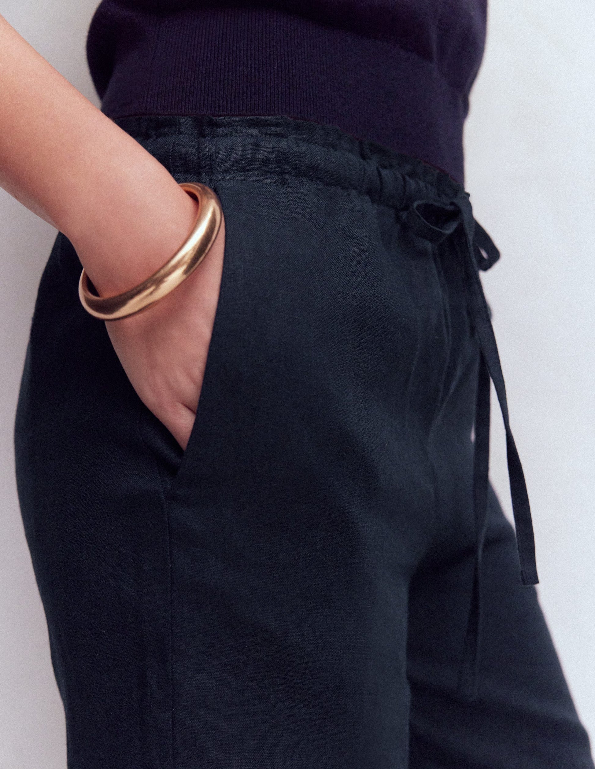 Islington Linen Trousers-Navy-2