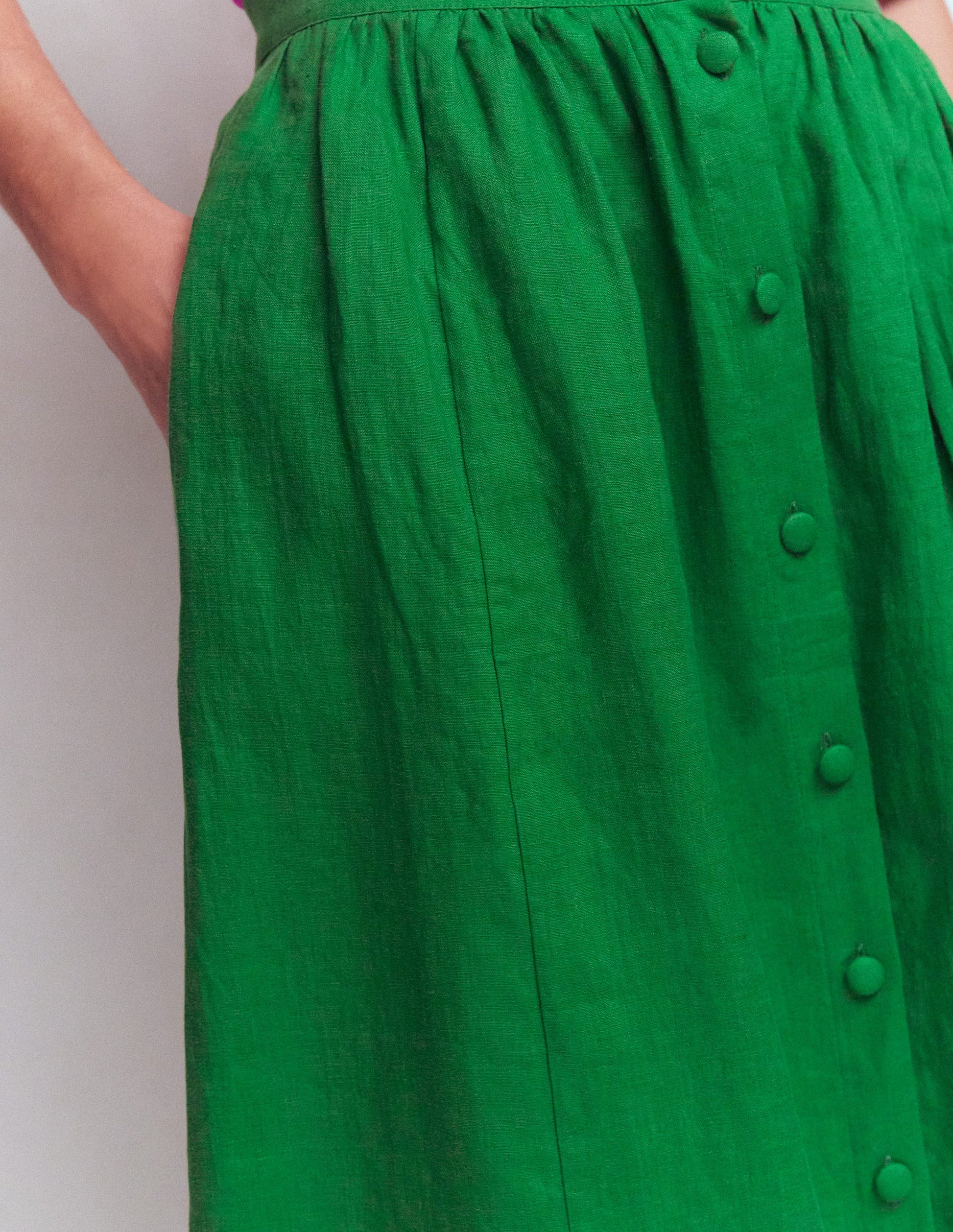 Emma Linen Maxi Skirt-Highland Green-2