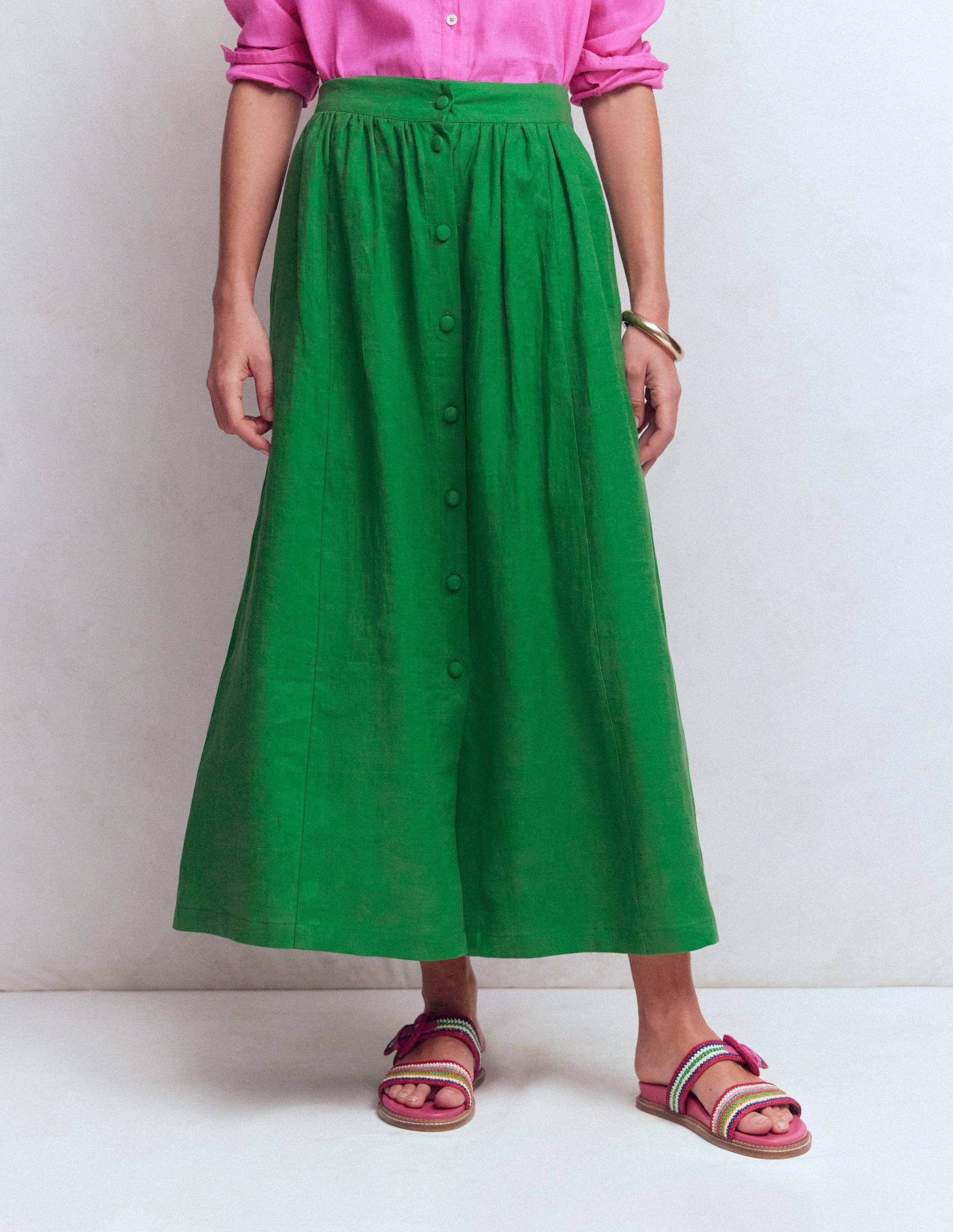 Emma Linen Maxi Skirt-Highland Green - Image 5