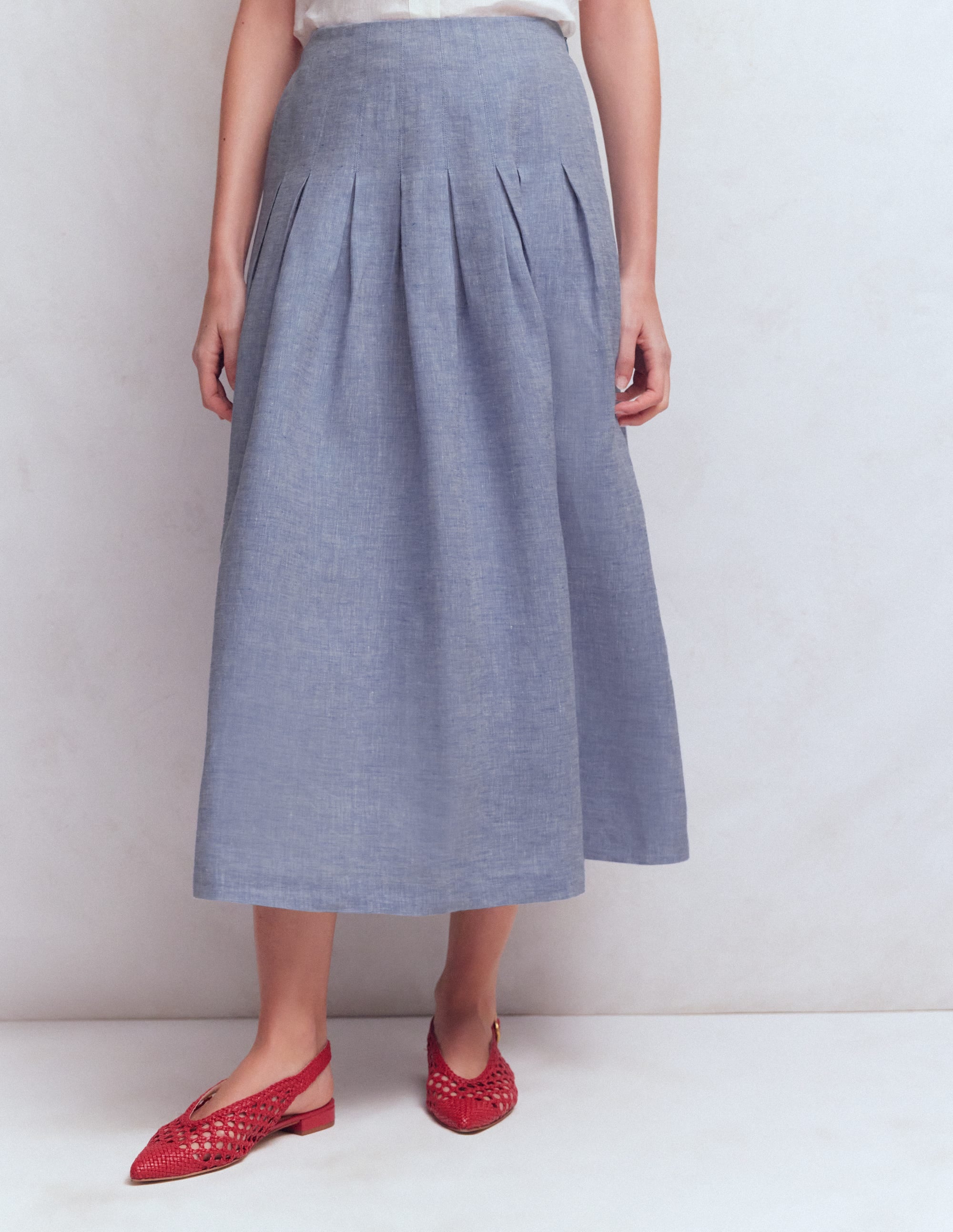 Valentina Linen Skirt-Blue Chambray - Image 4