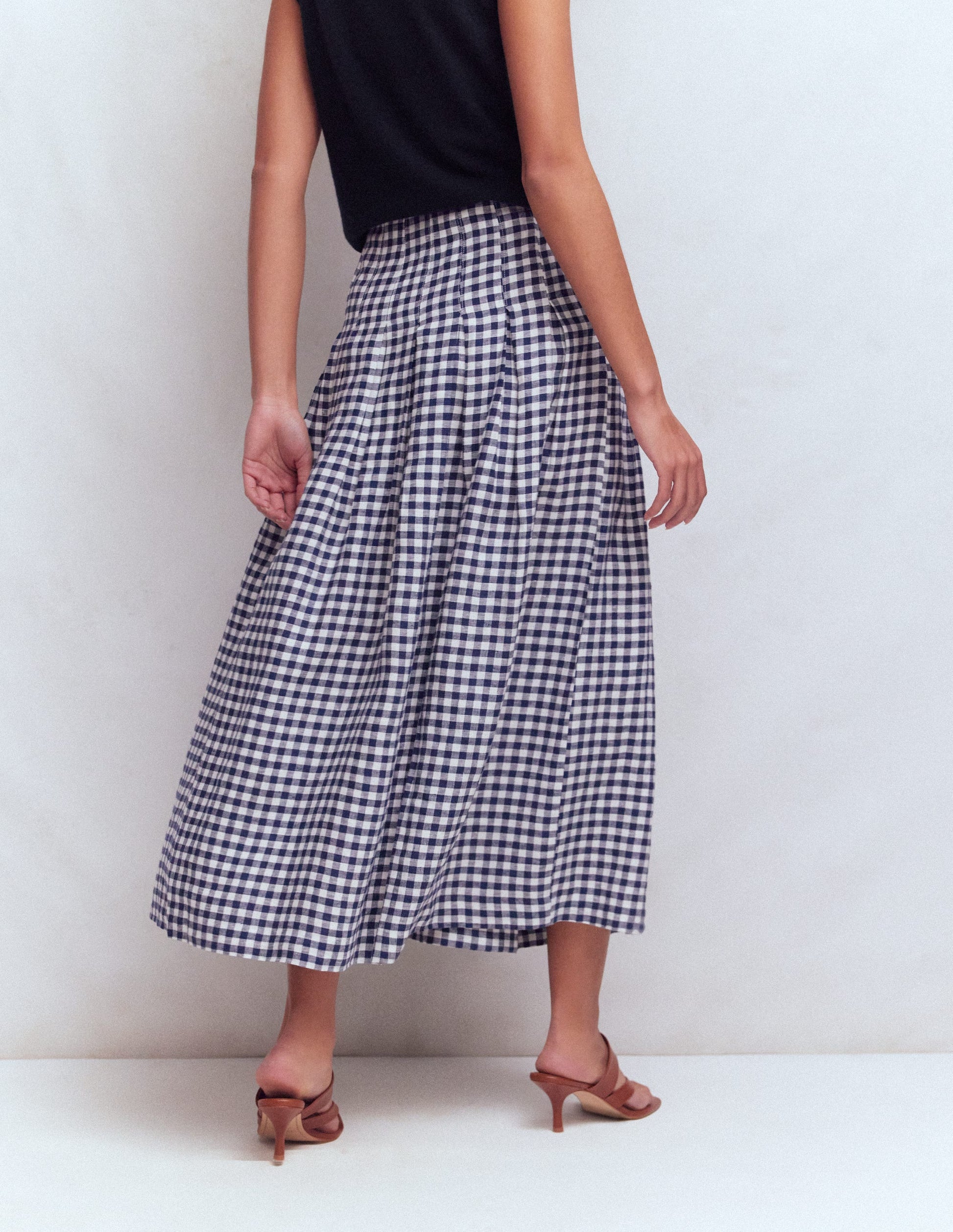 Valentina Linen Skirt-Navy Gingham-3
