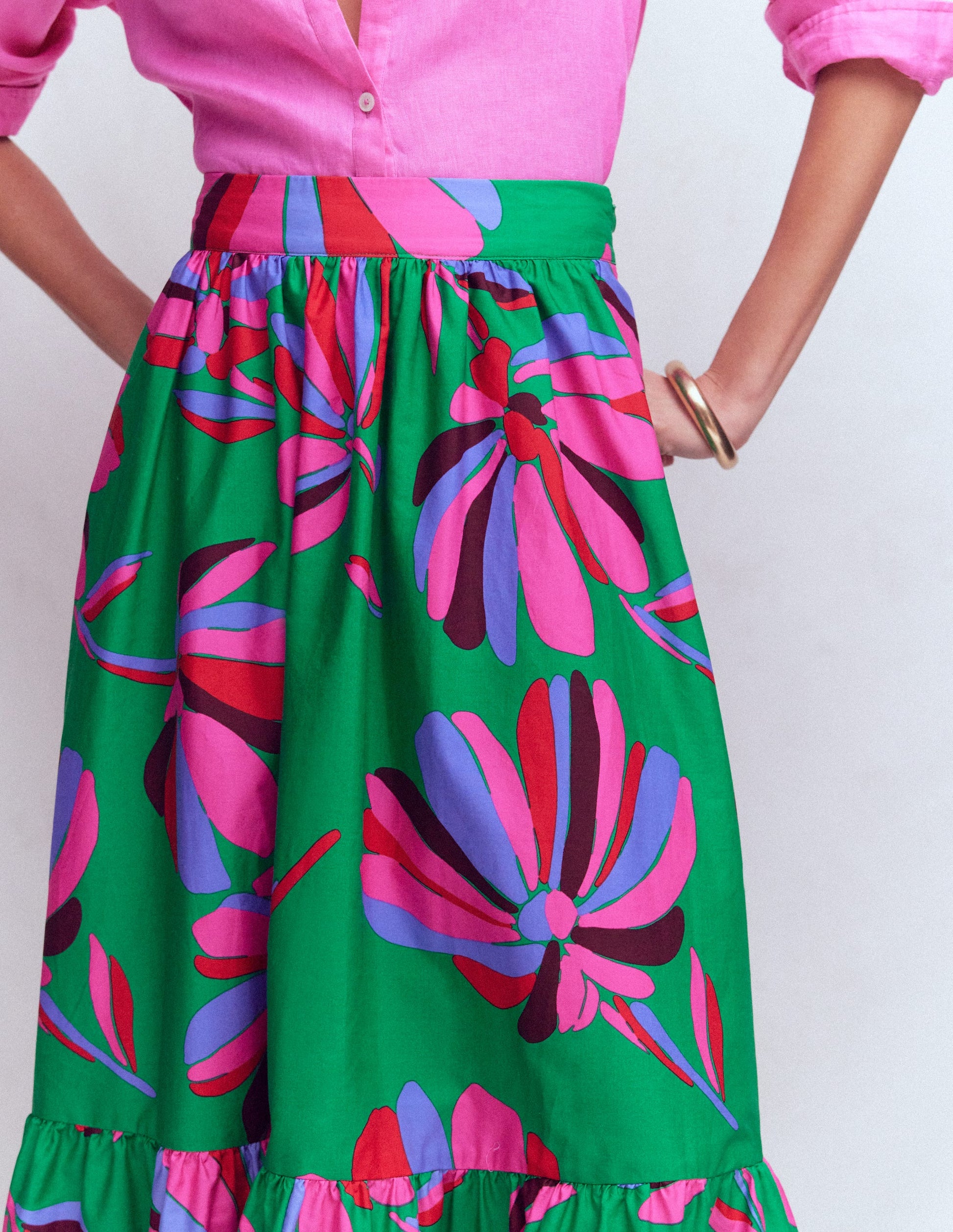 Abigail Poplin Maxi Skirt-Green, Daisy Cascade-2