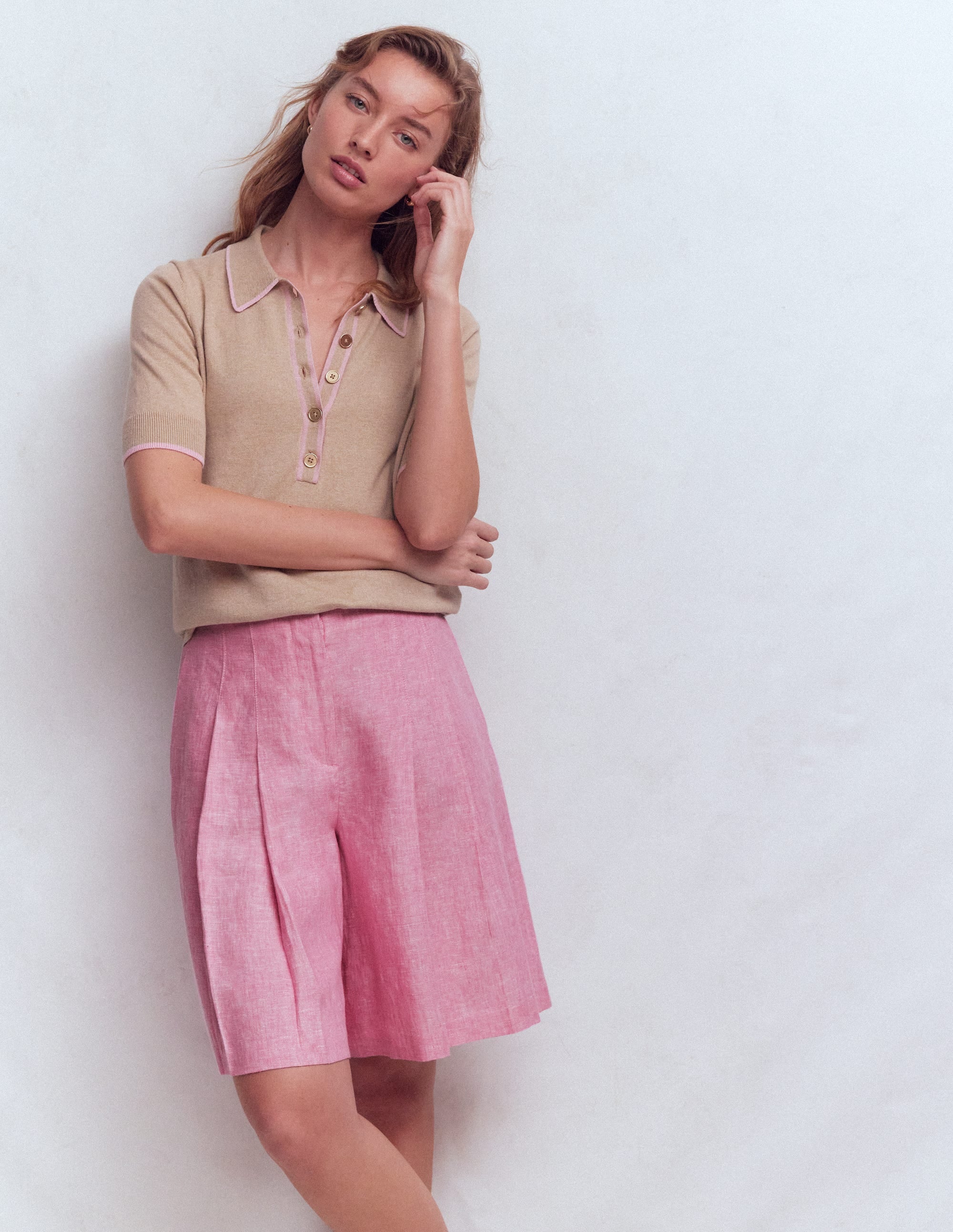 Highbury Linen Shorts-Meadowsweet Pink Chambray - Image 1