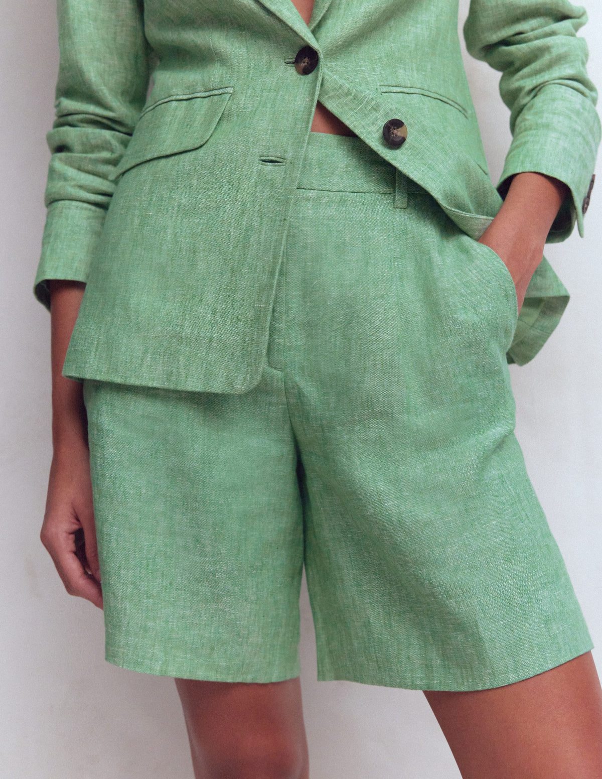Kensington Linen Shorts-Aloe Green Chambray - Image 6