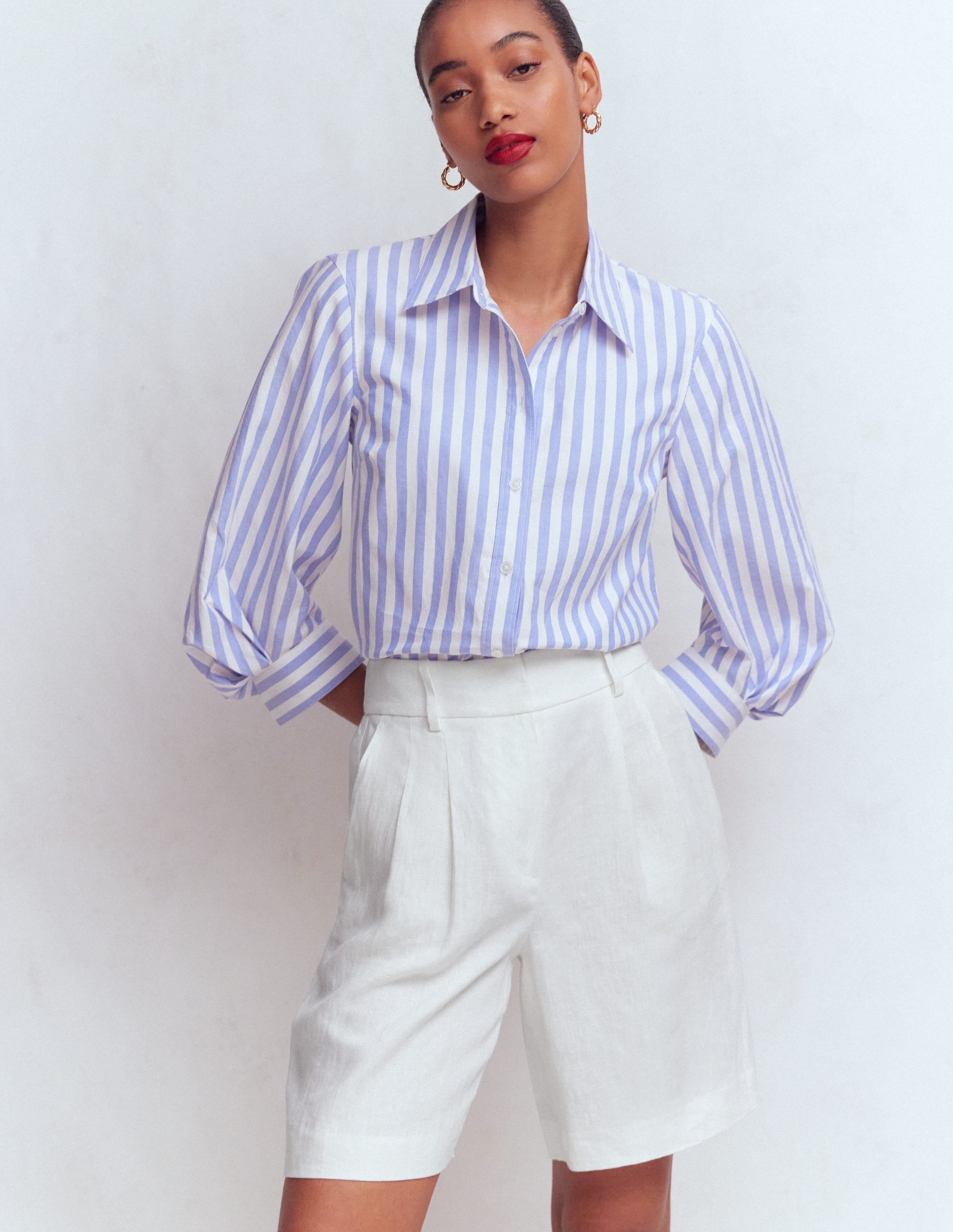 Kensington Linen Shorts-White - Image 1