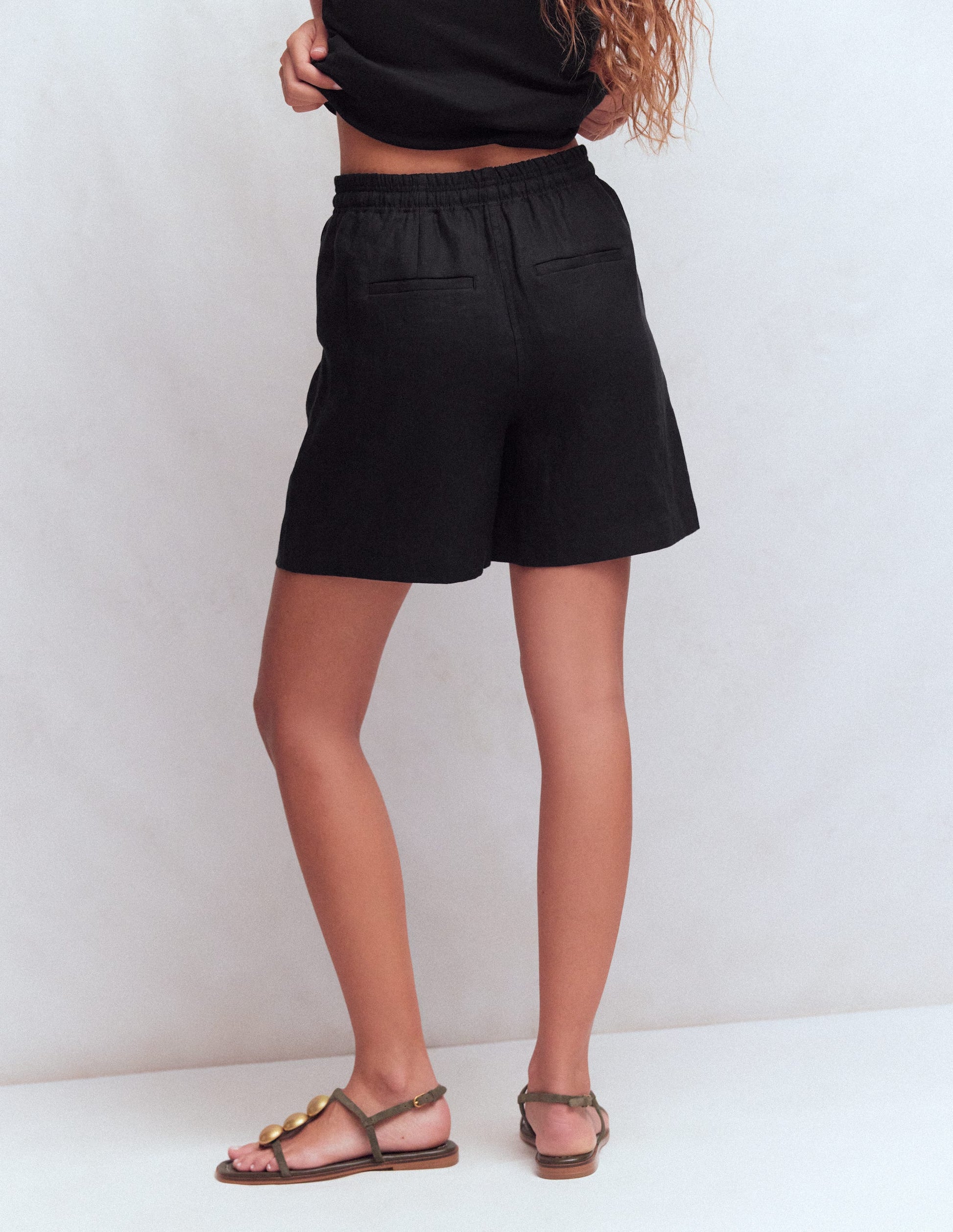 Islington Linen Shorts-Black-3
